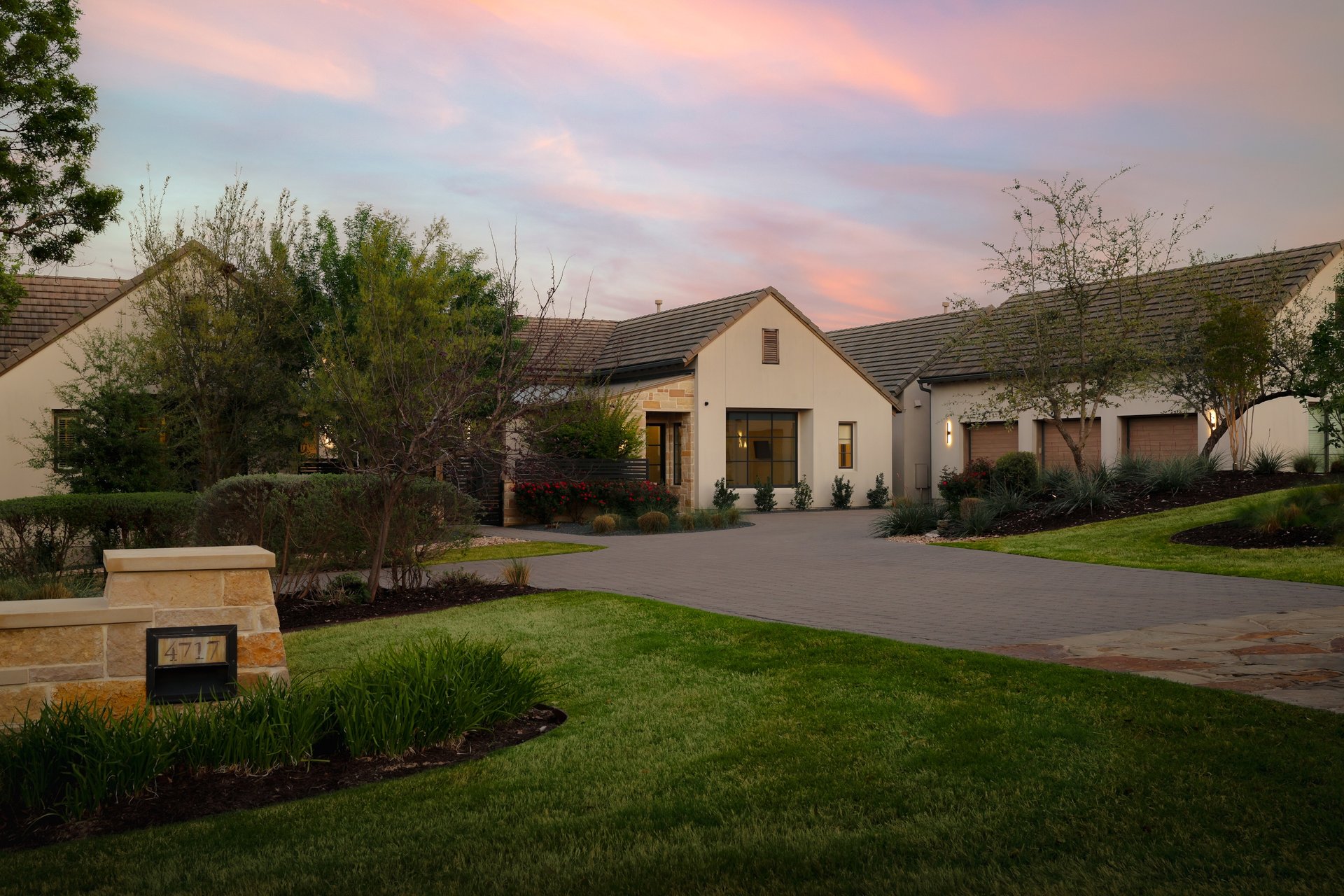 4717 Peralta Lane