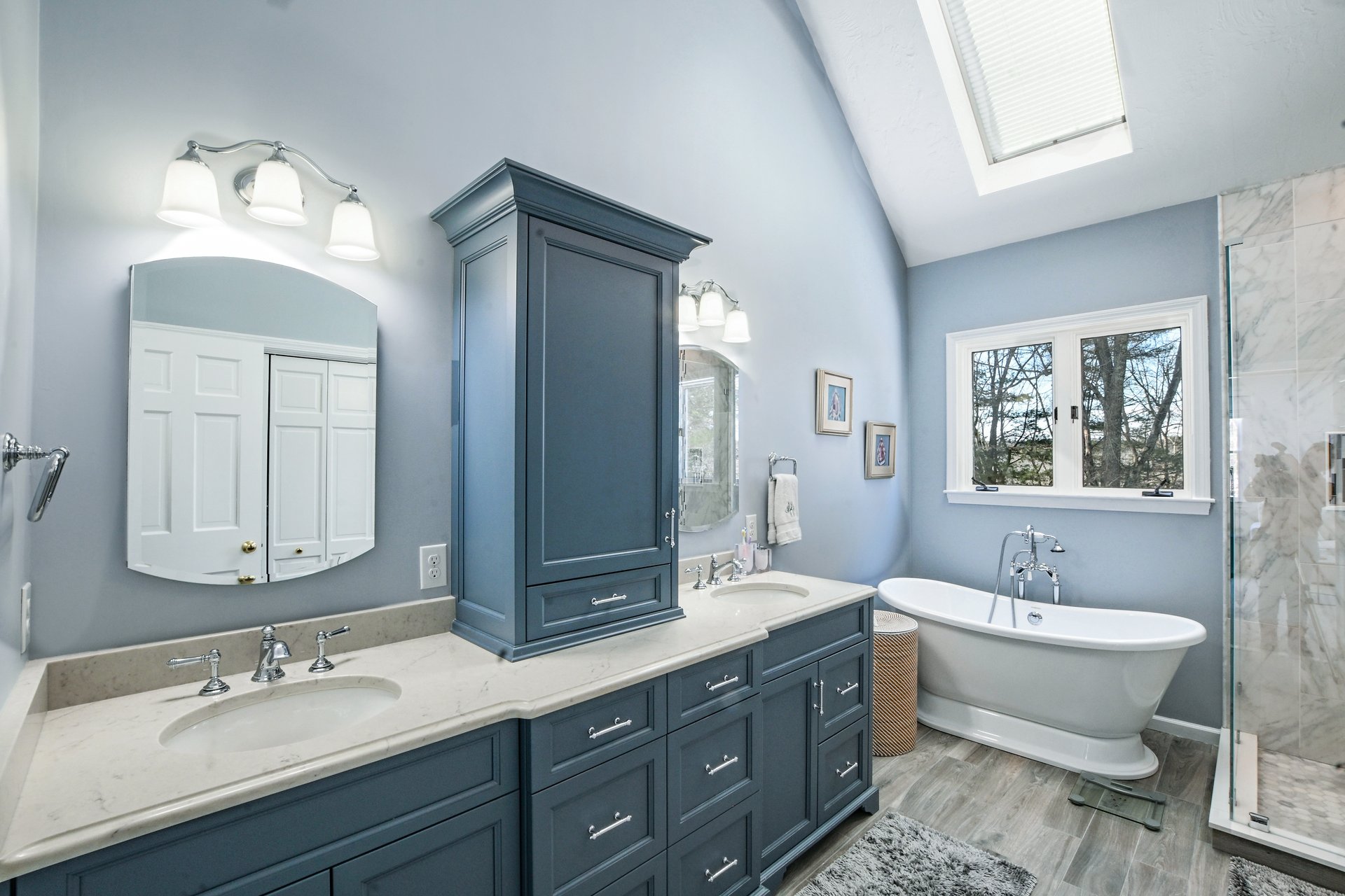 Gracious Colonial in Holliston