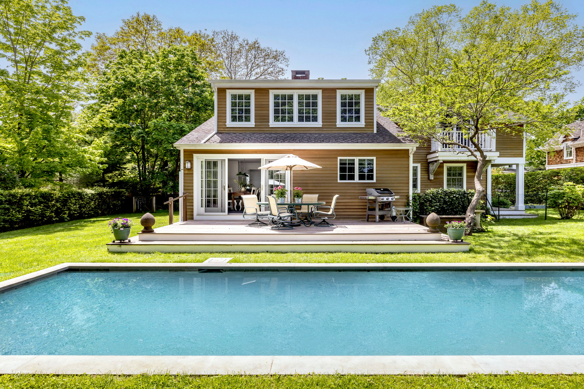 109 Franklin Ave