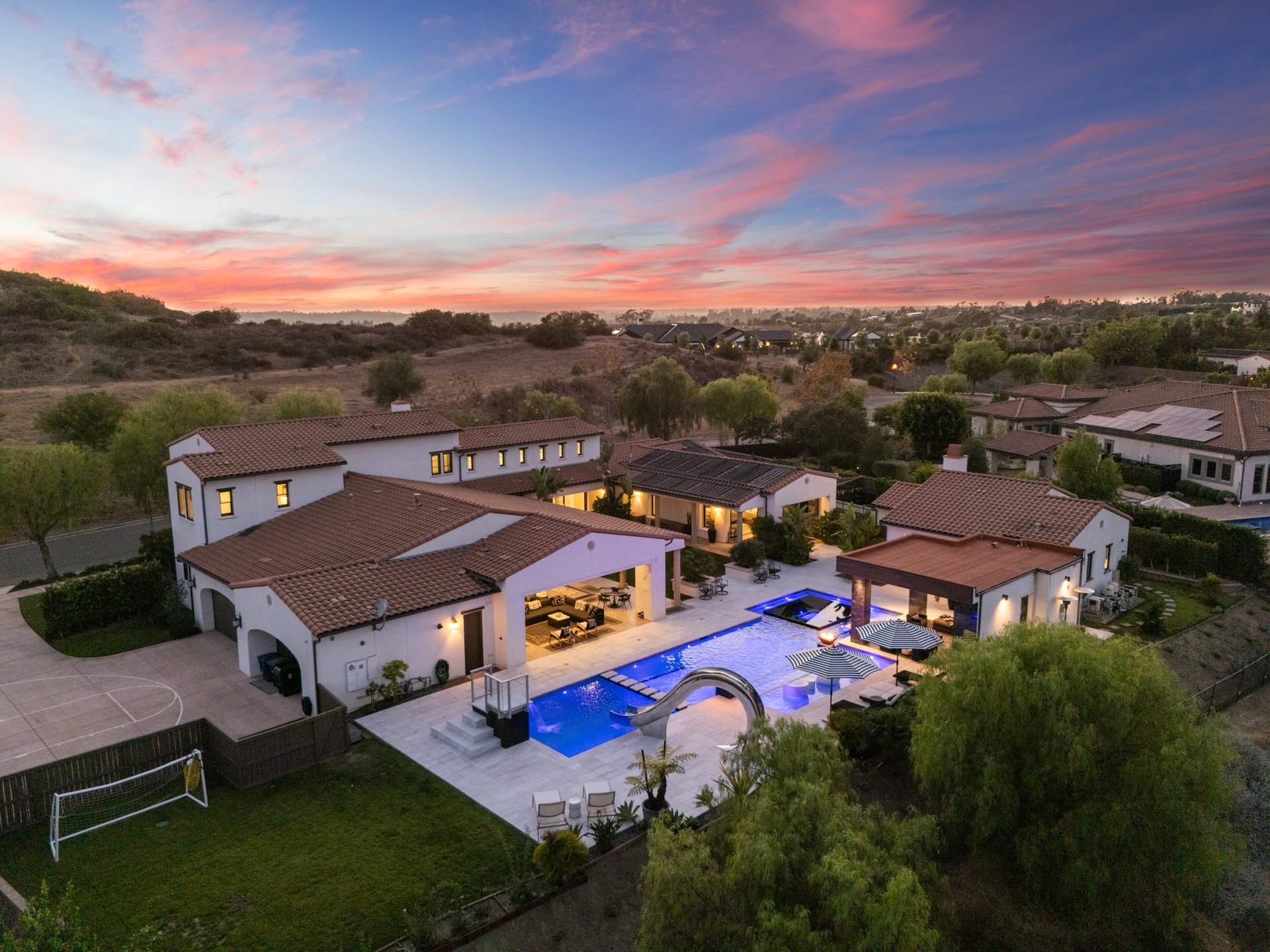 Artesian Estates area along Artesian Road, San Diego 92127