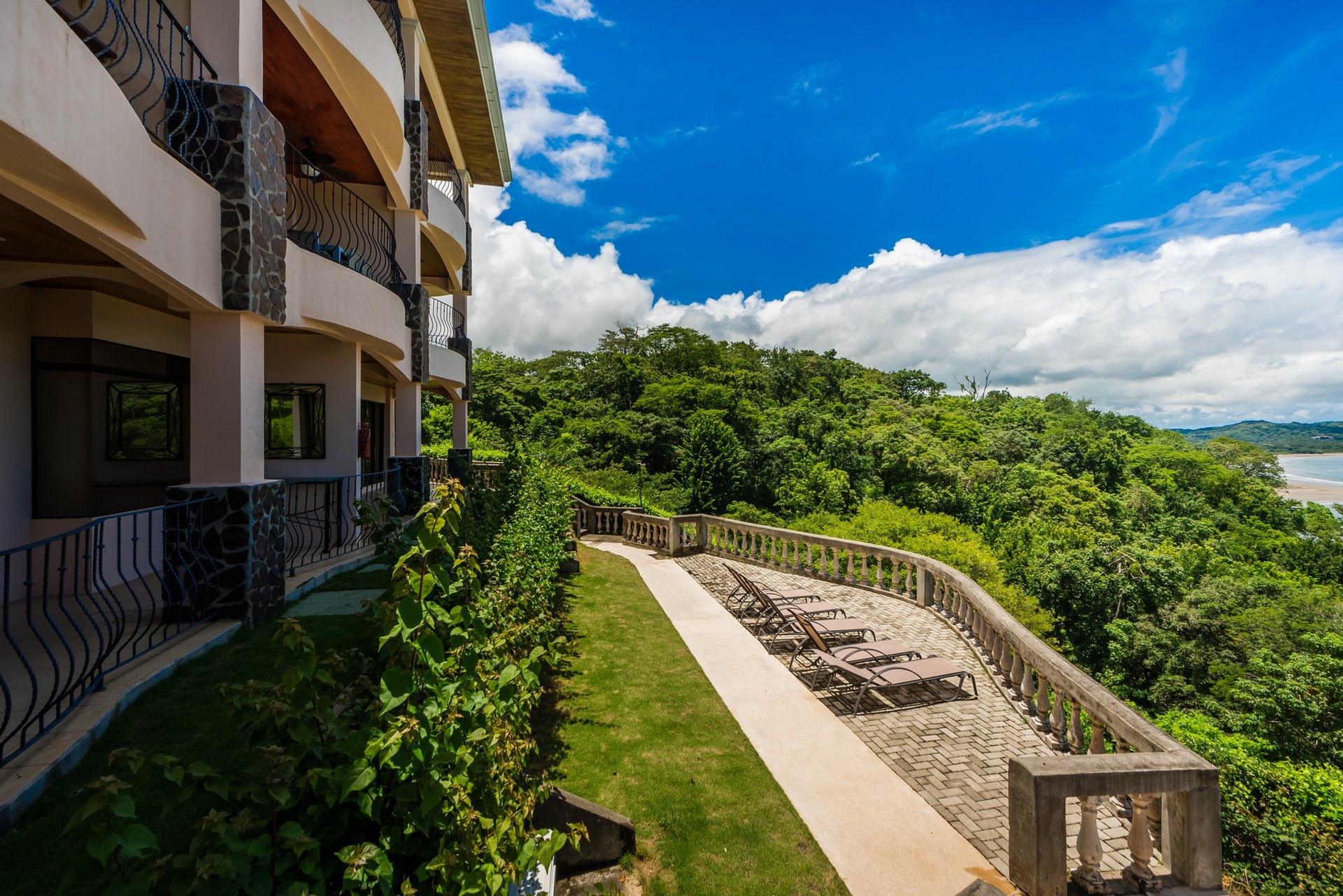 Flamingo Towers Penthouse #32 | Stunning ocean views with the luxury of condo living at Flamingo Beach!