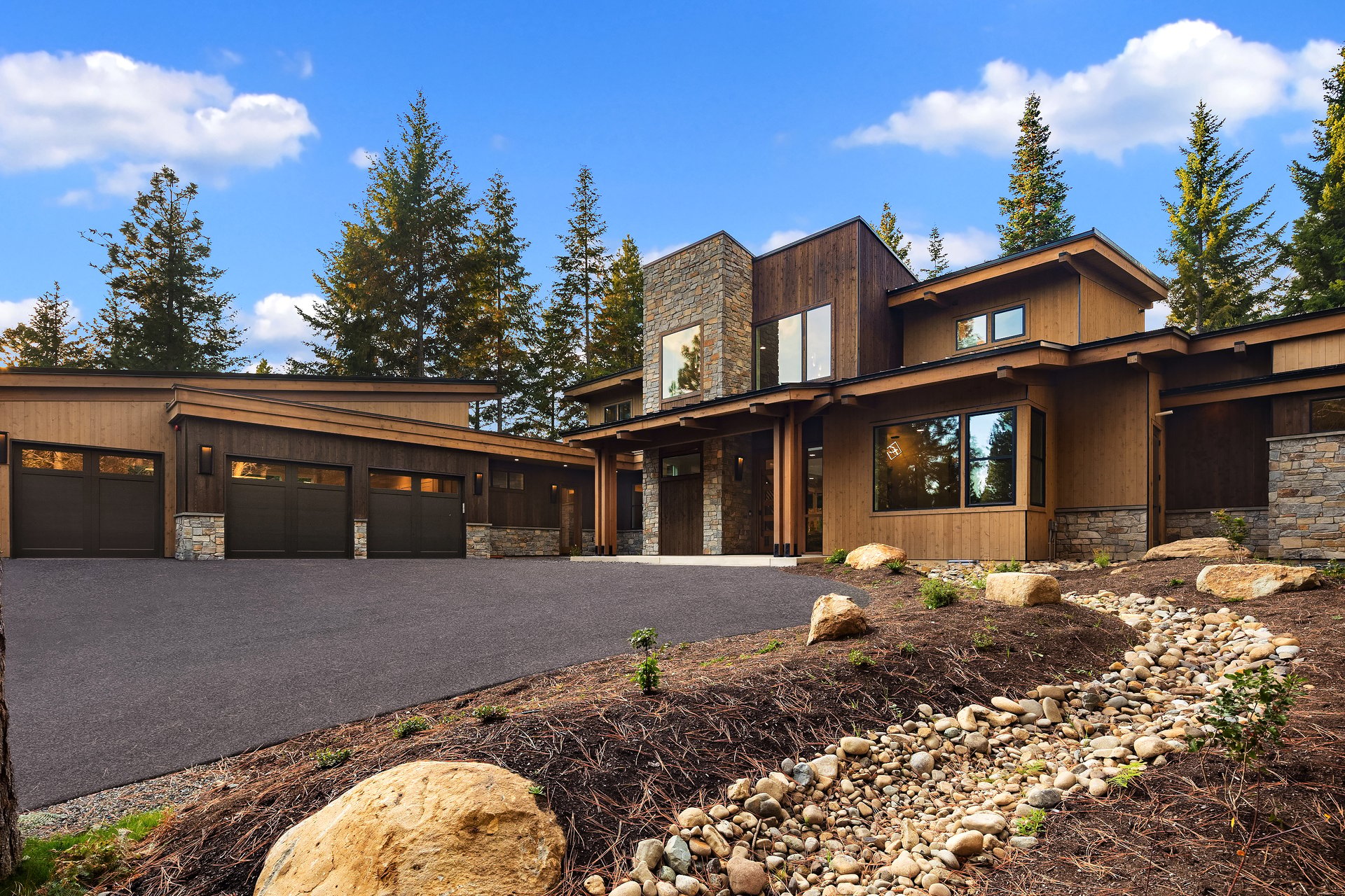 1130 Ruby King Loop