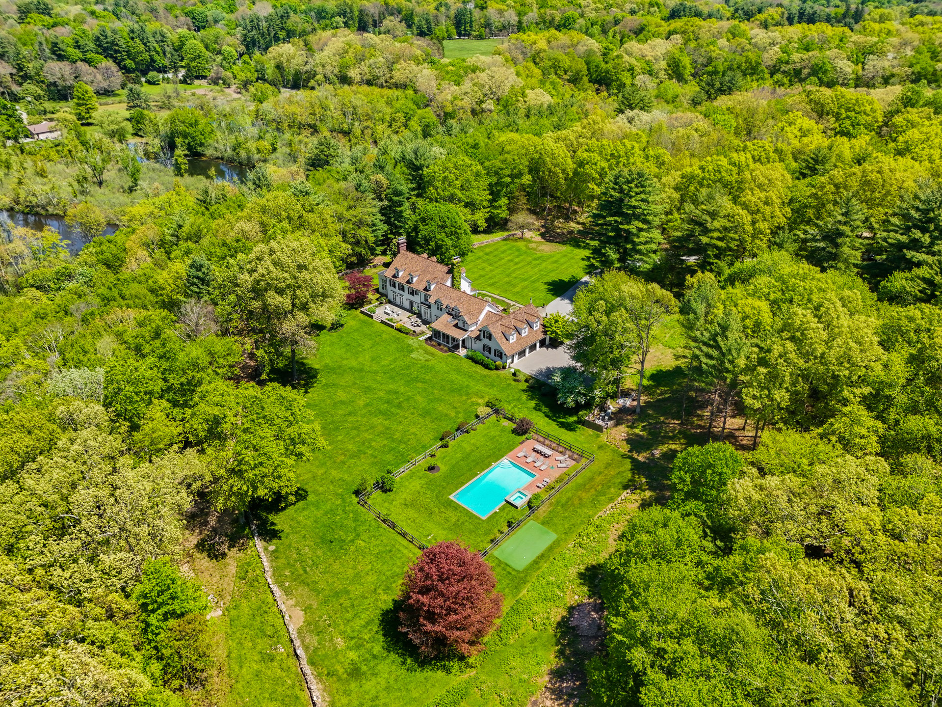 95 Narrows Road