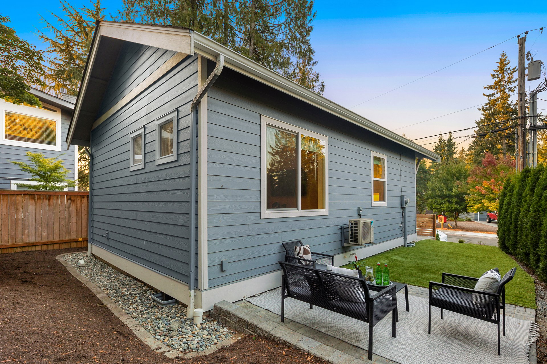 13005 NE 73rd Street Unit: 2