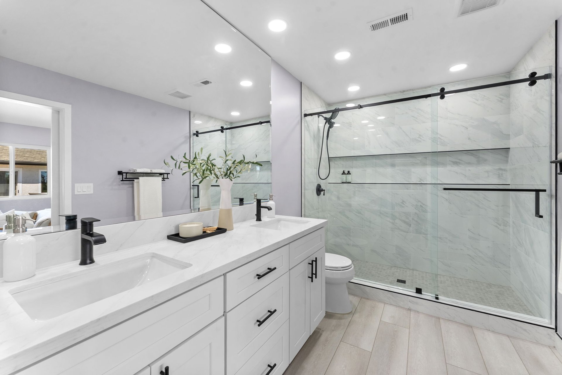 1413 La Salina St