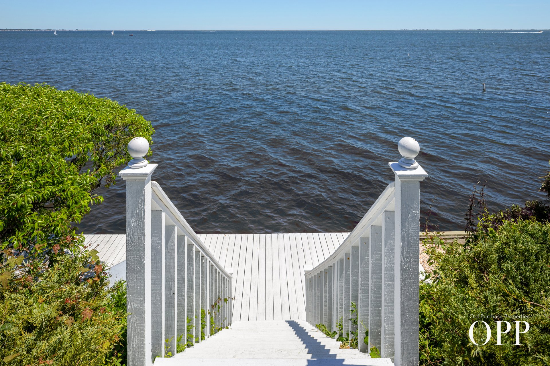 Porta Bella: An Iconic Presence on Bellport Bay