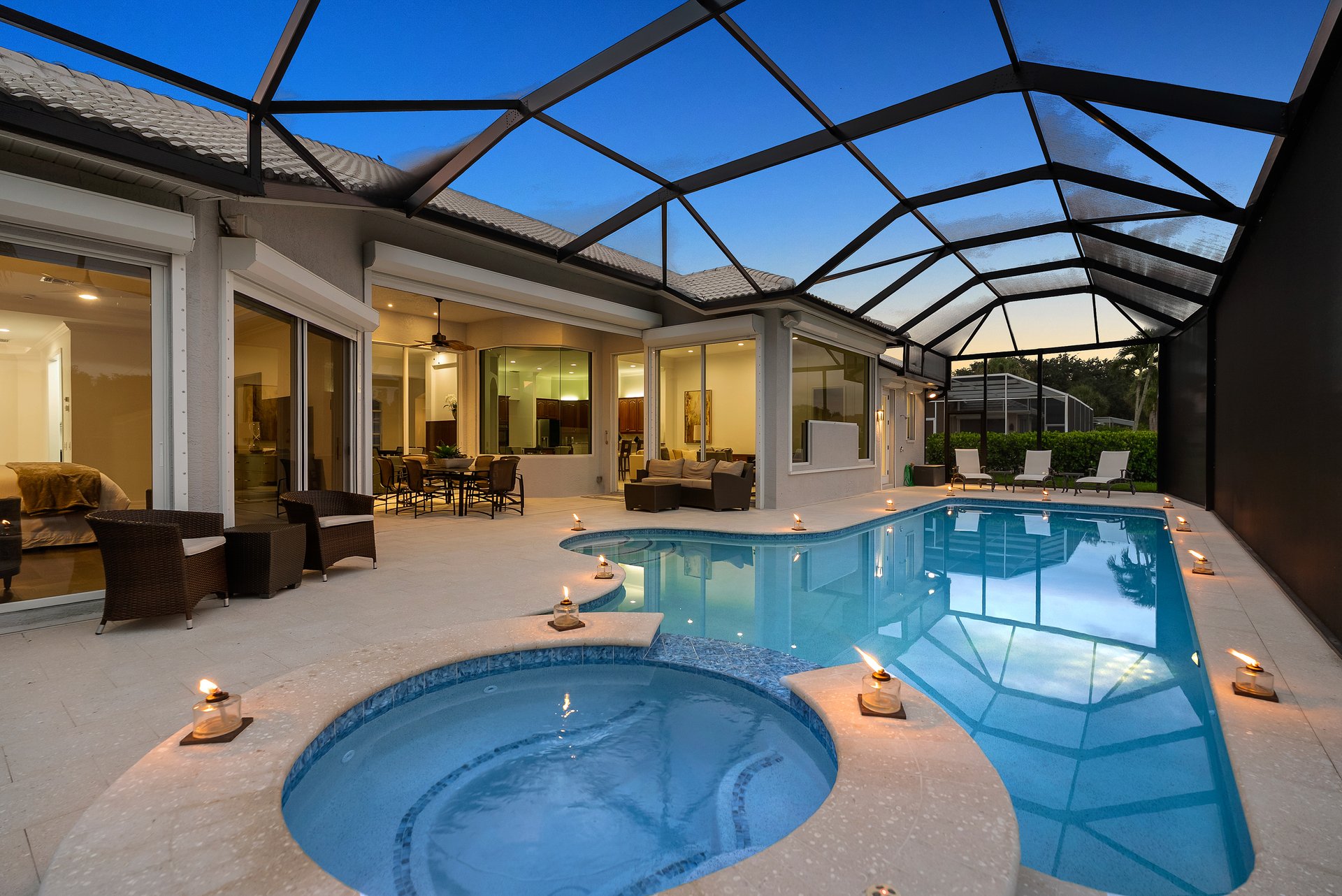 STONEBRIDGE COUNTRY CLUB
