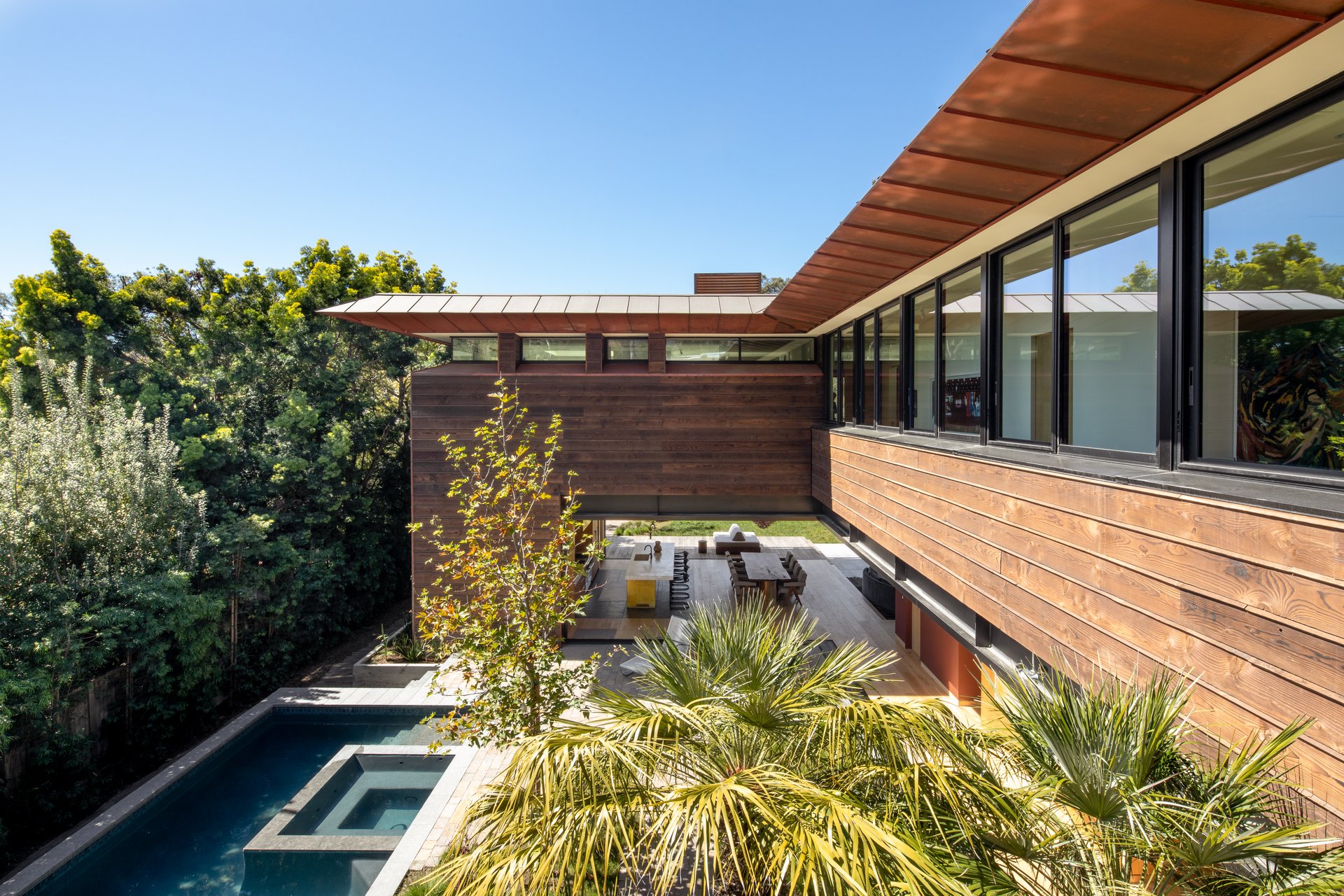 527 Latimer Rd, Santa Monica 