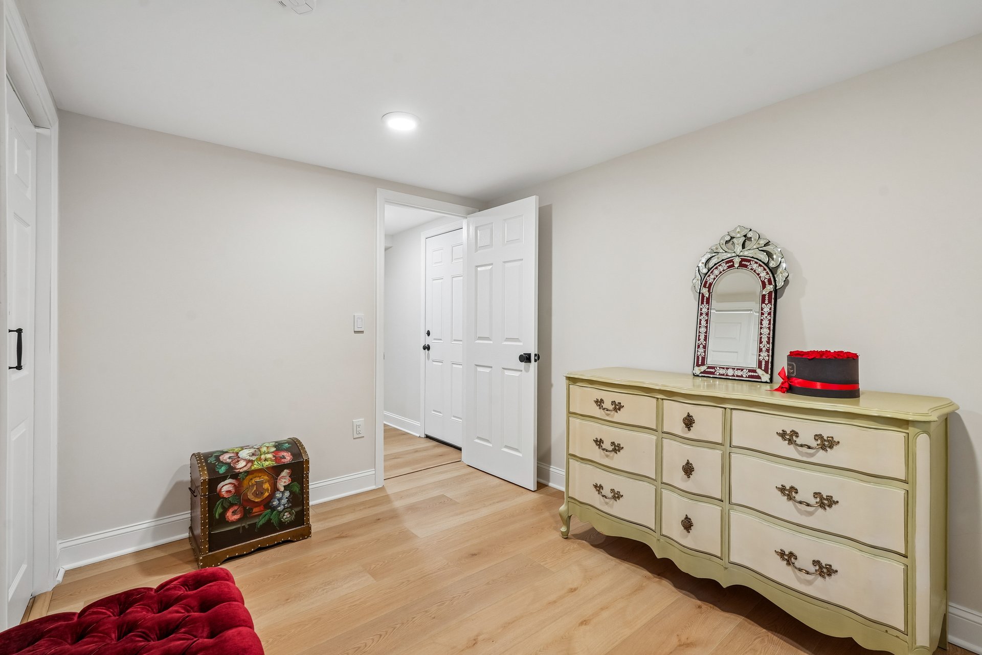 12 Parker Place