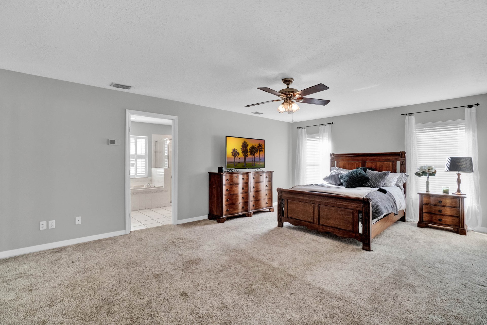 10311 Dog Patch Ln