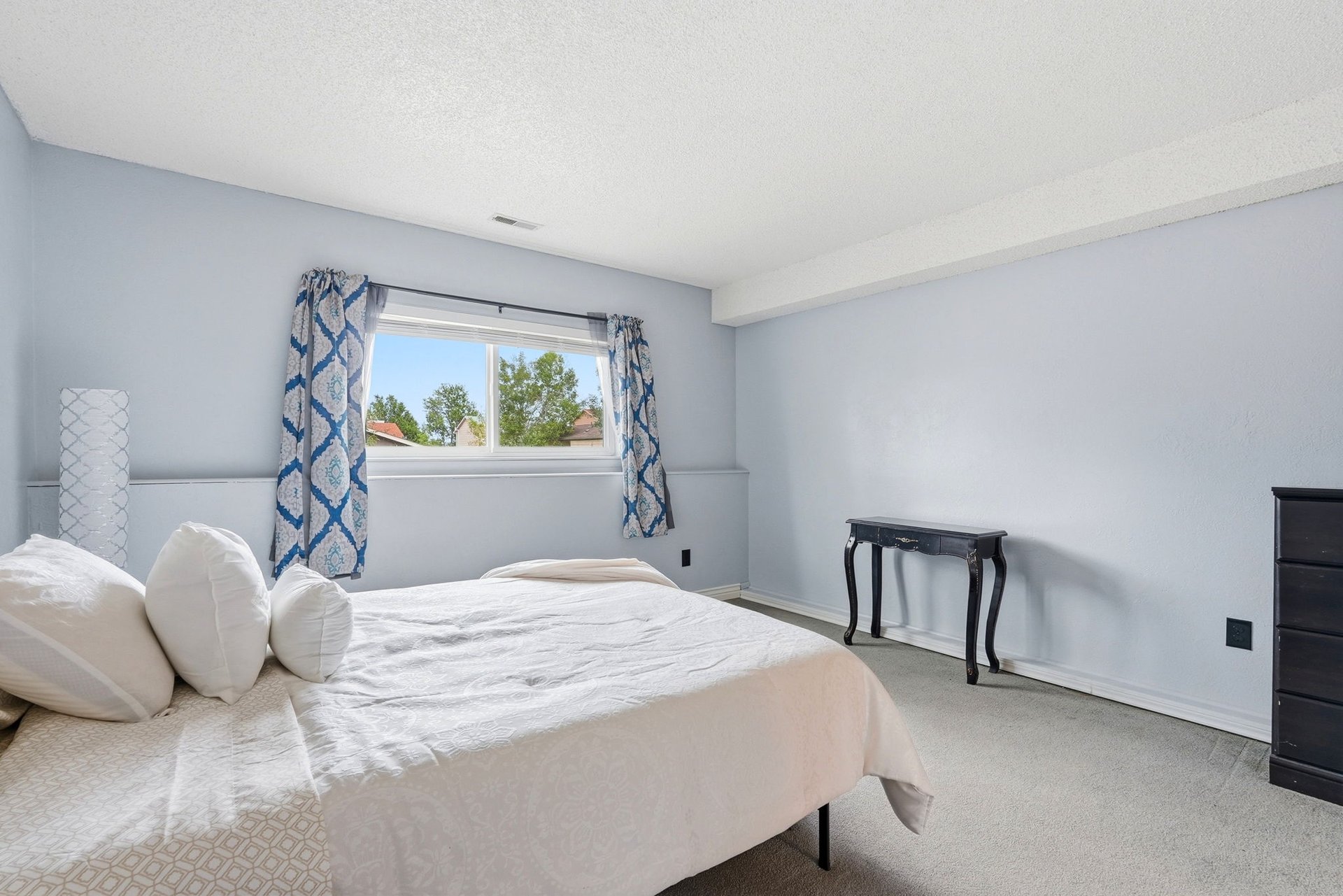 3820 Soft Breeze Way
