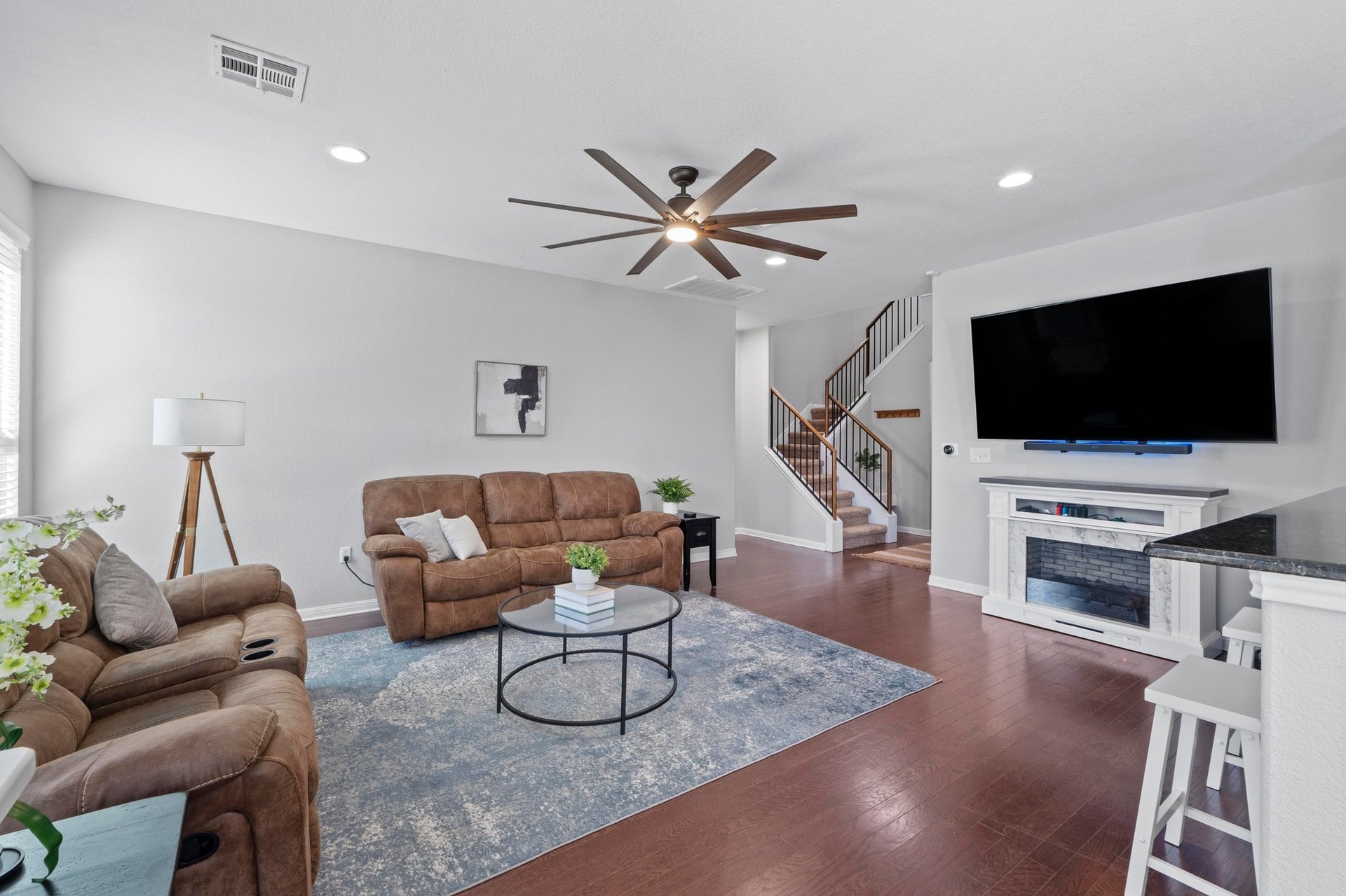 Charming Magnolia Creek Gem – Dream Kitchen, Serene Owner’s Suite & Outdoor Oasis!