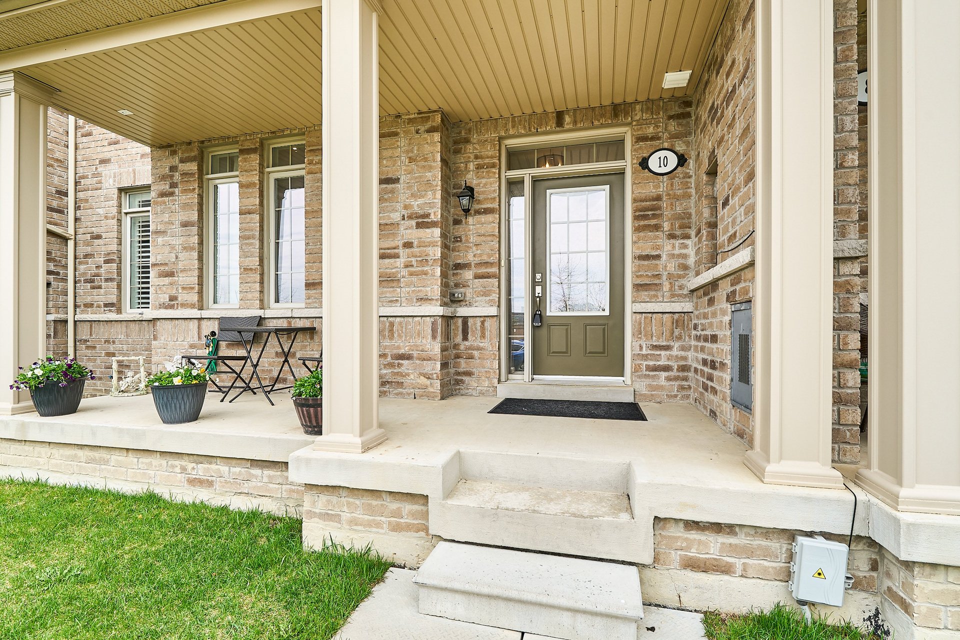 10 Drayton Avenue