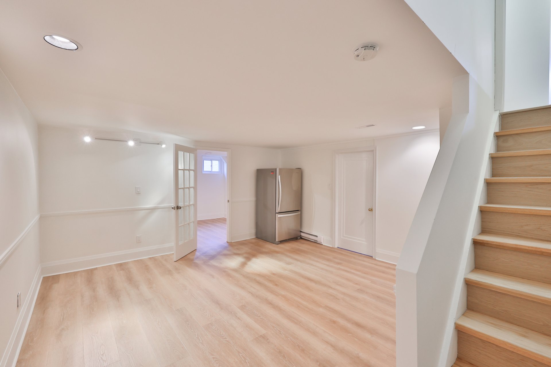 222 Vance Drive, Oakville