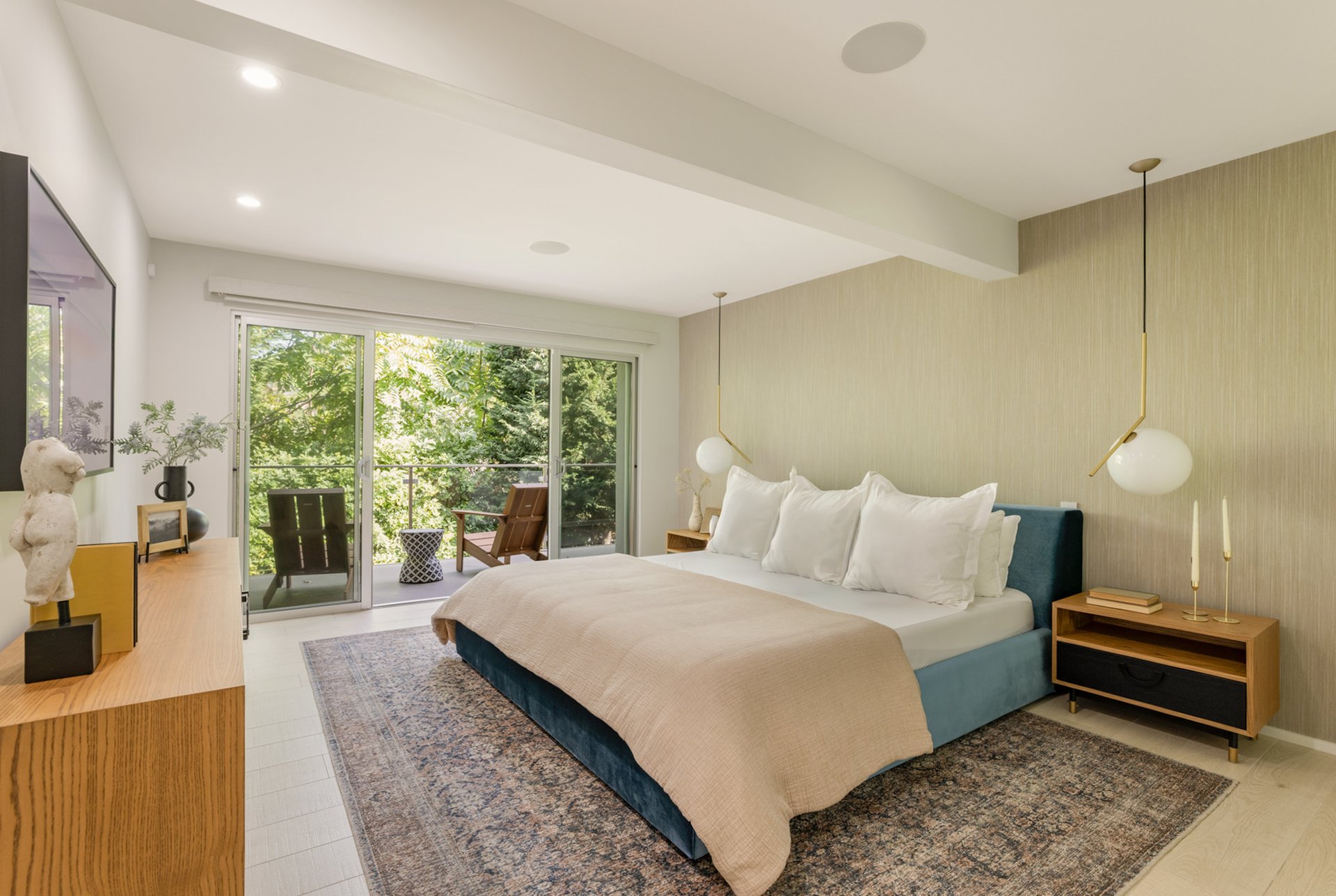 279 Mabery Rd, Santa Monica