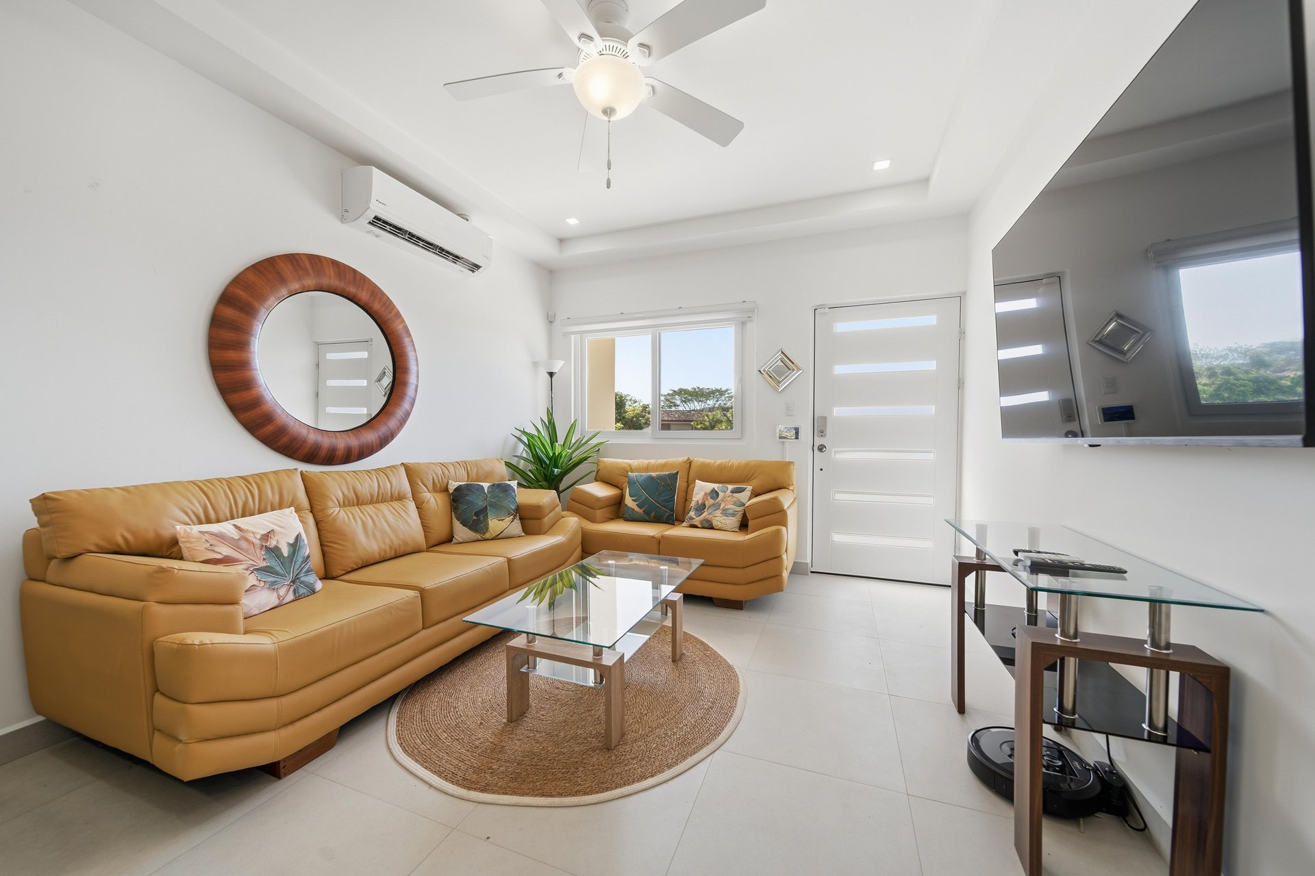 Jacarandas #35 | Modern Coastal Living Minutes from Tamarindo