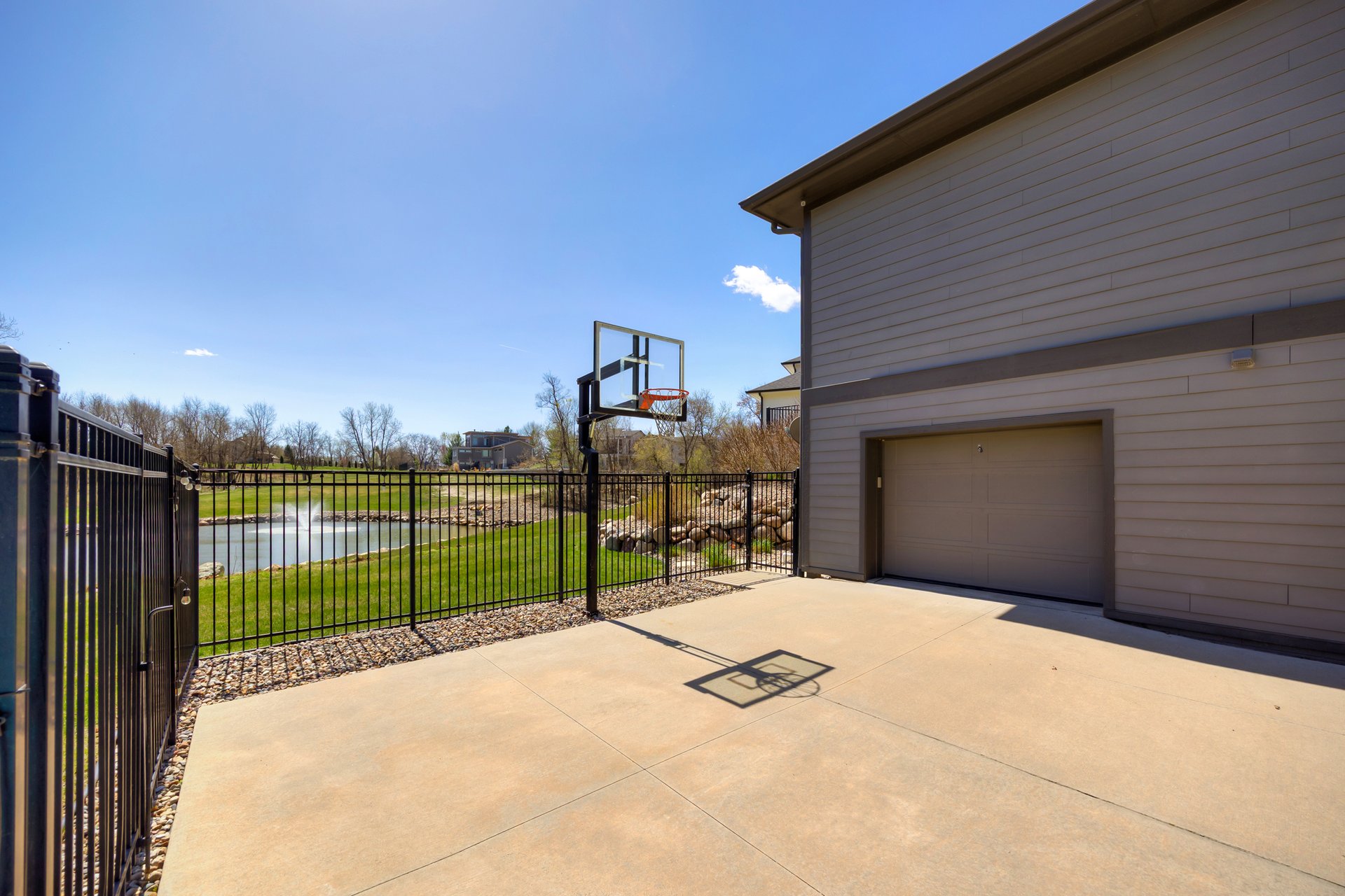 10508 NW 74th Place