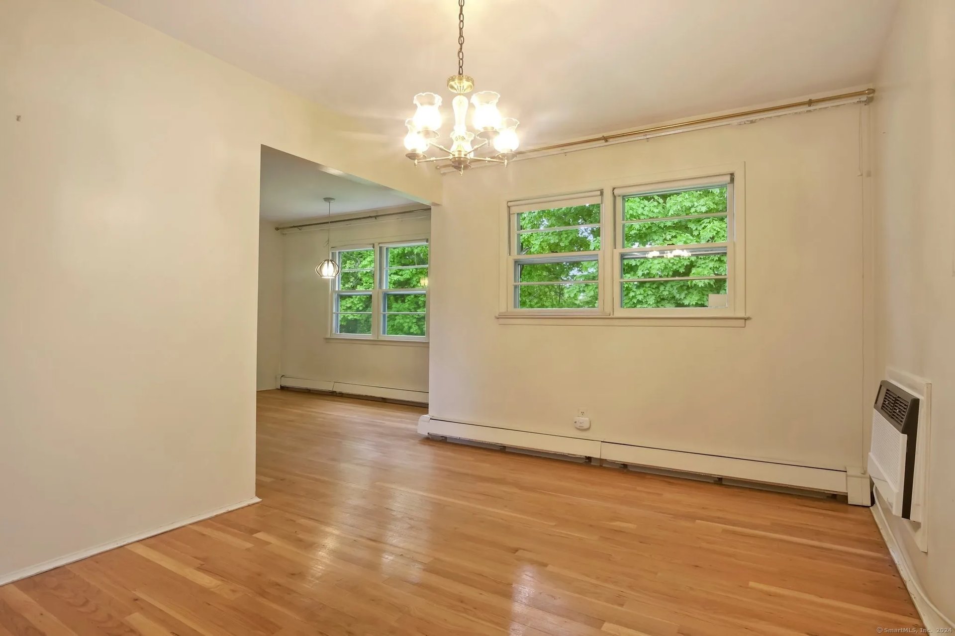 5 Waterbury Road