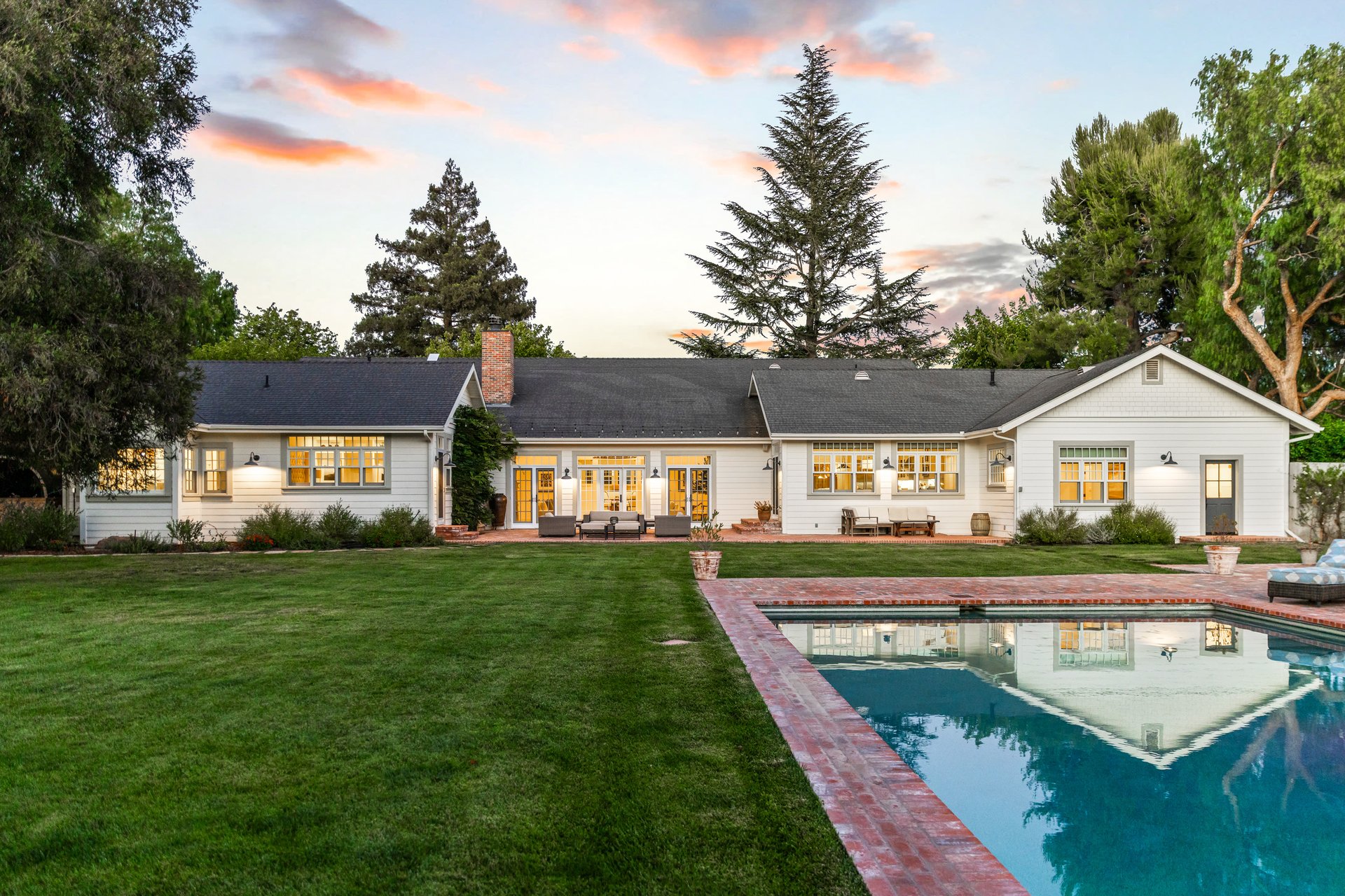 1283 Highland