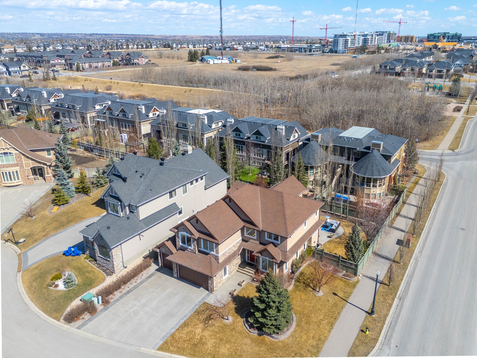 123 Wentworth Court SW
