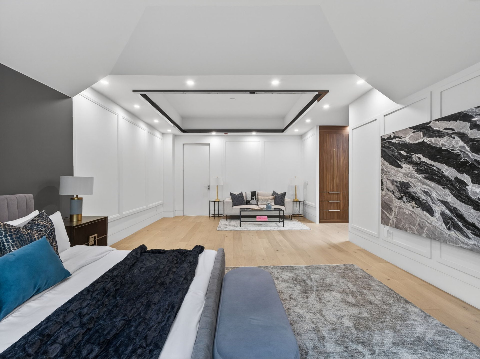 1477 Duncan Road