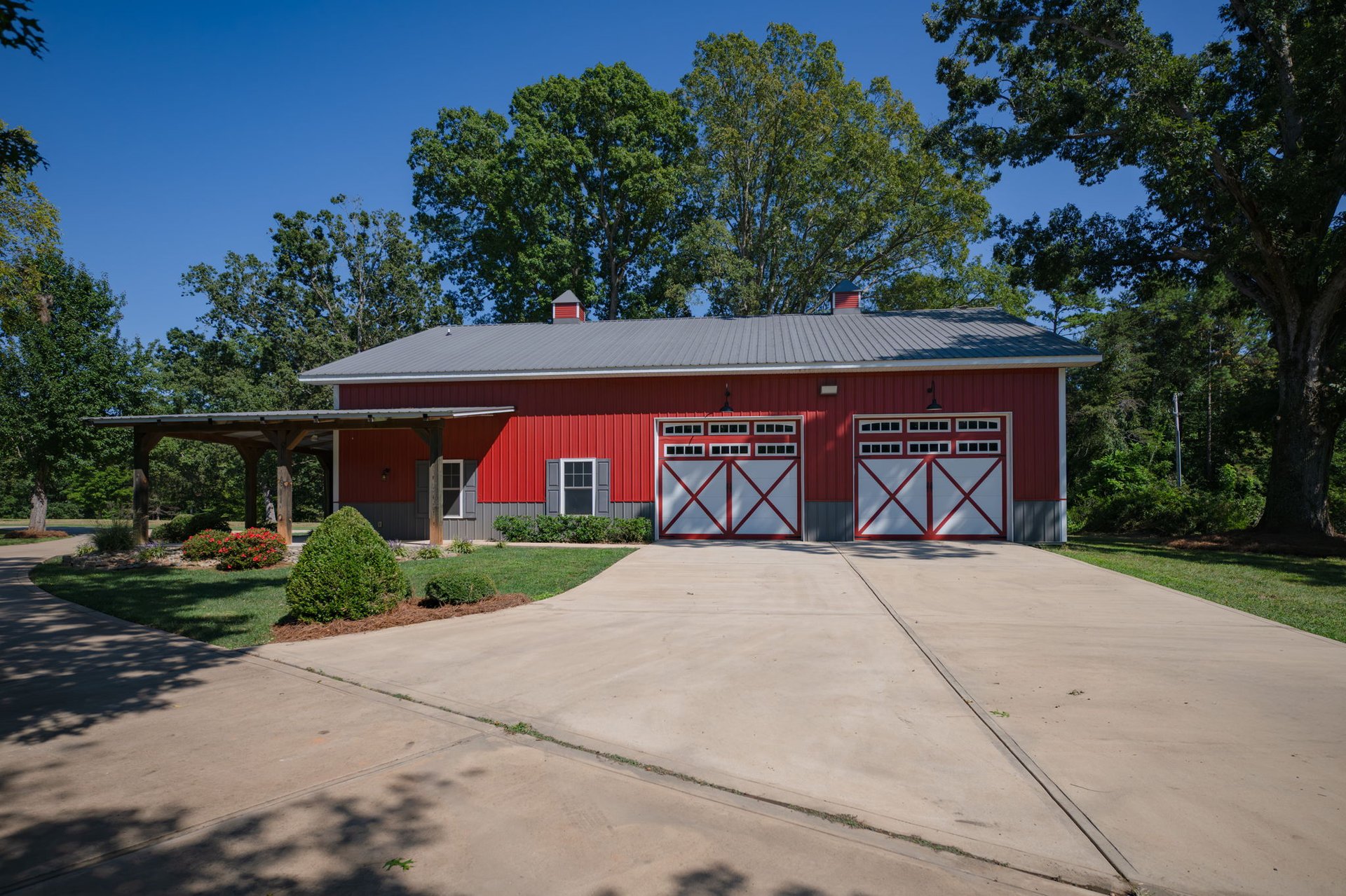 160 Acre Estate with Mountain Views