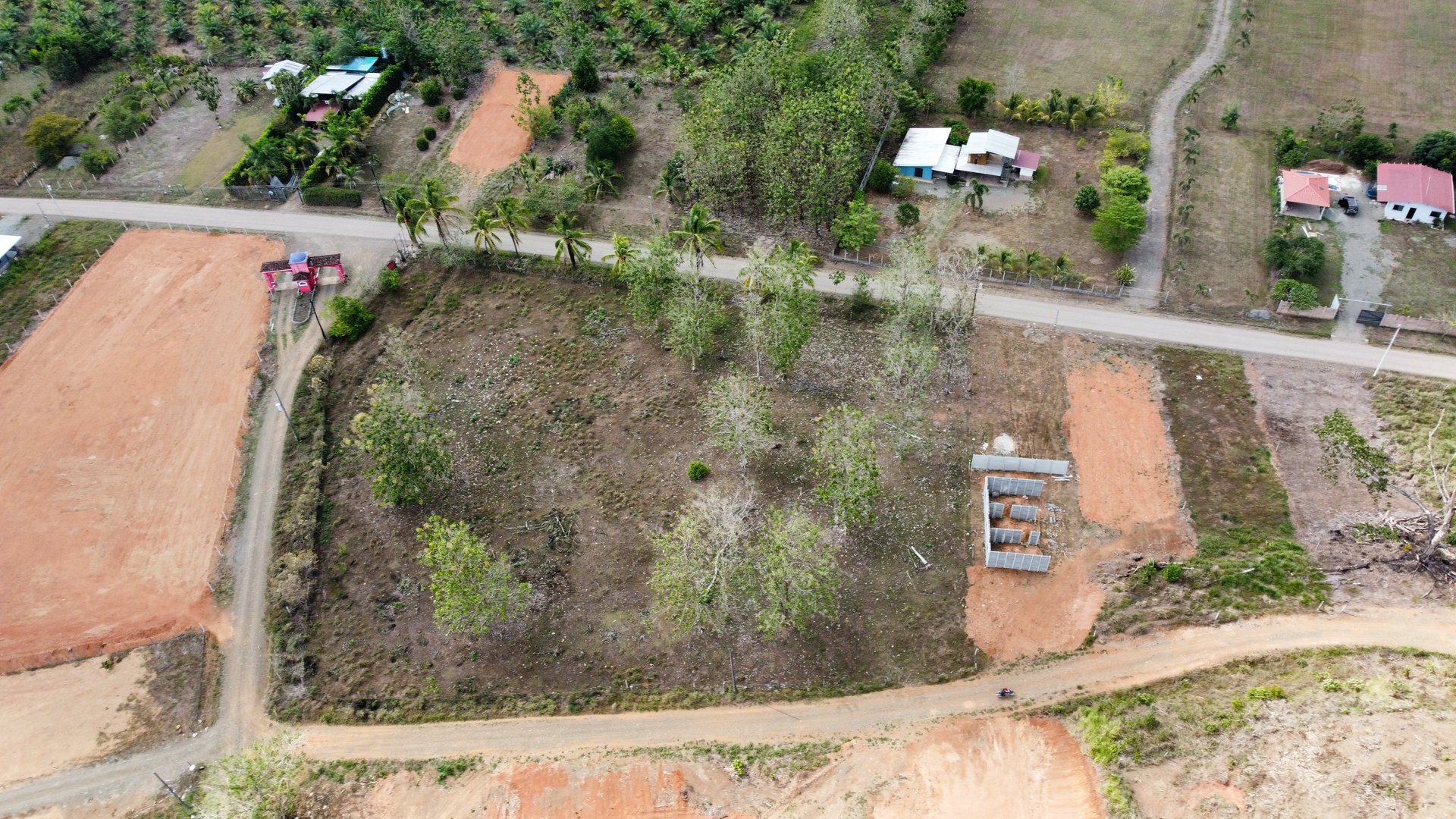 Prime Investment & Development Land with 4x2 Access – Central Pacific, Costa Rica