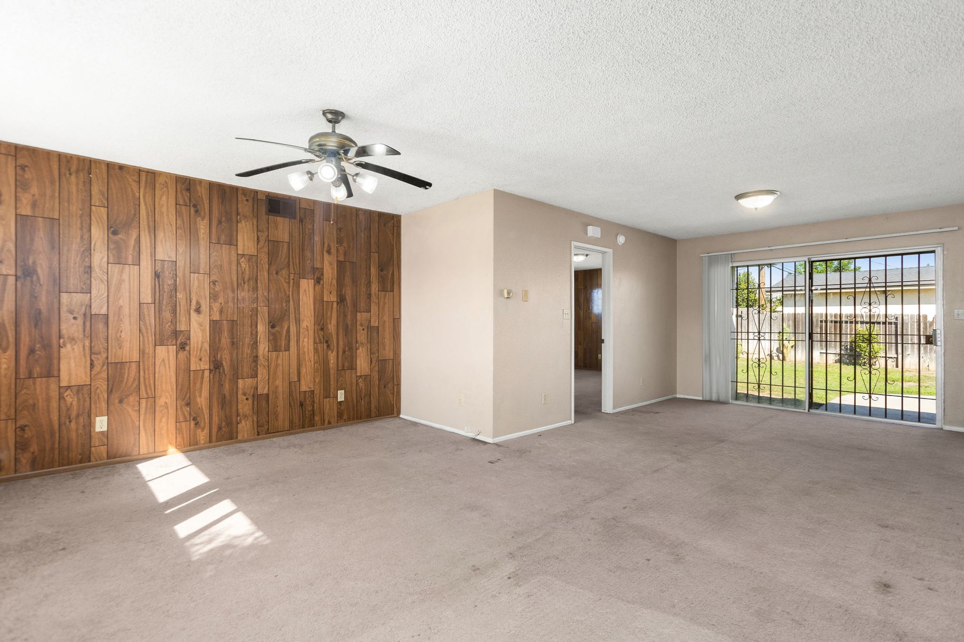 8805 Stardust Lane