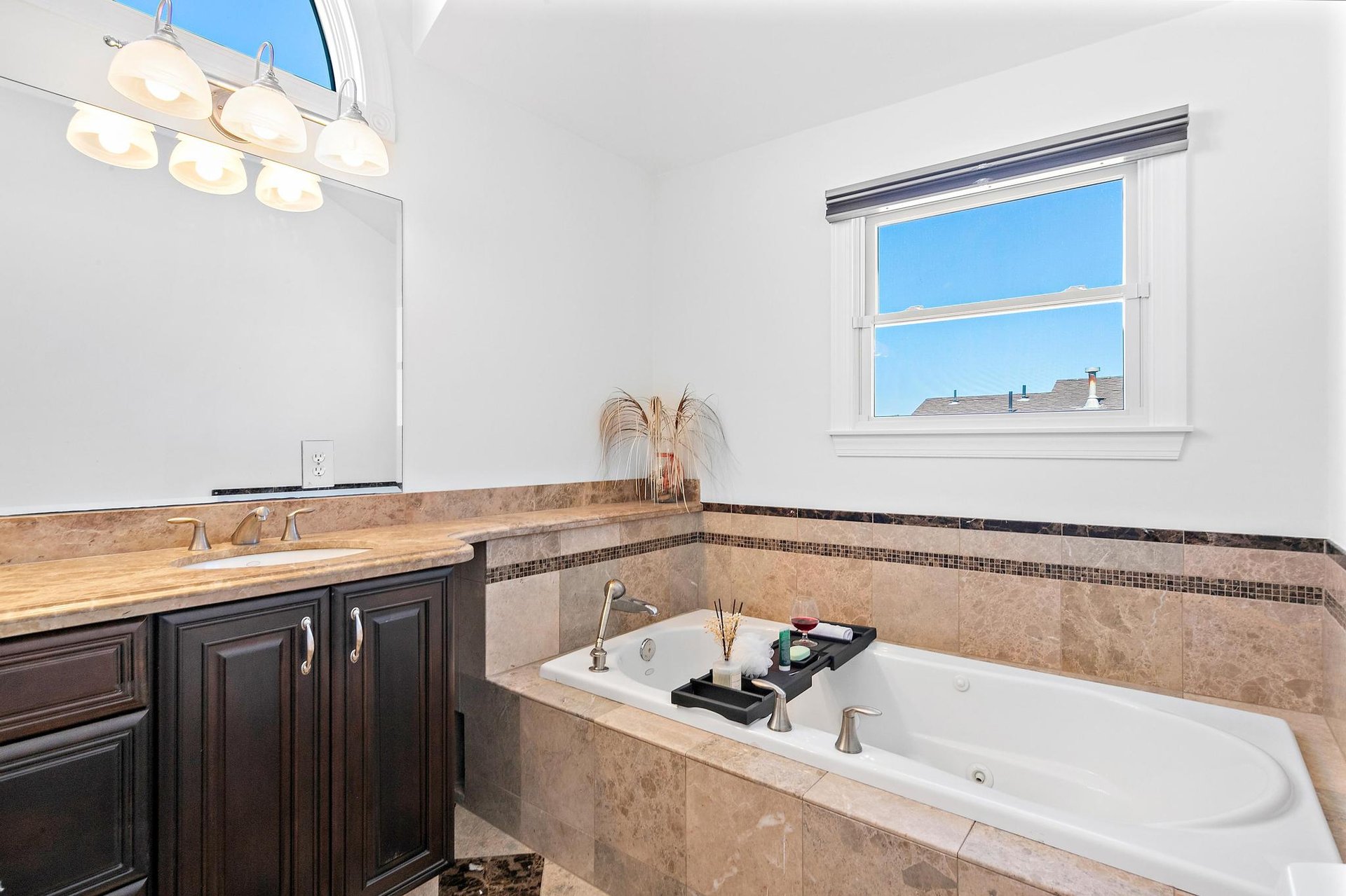 4109 Ocean Blvd, 7 Bedroom