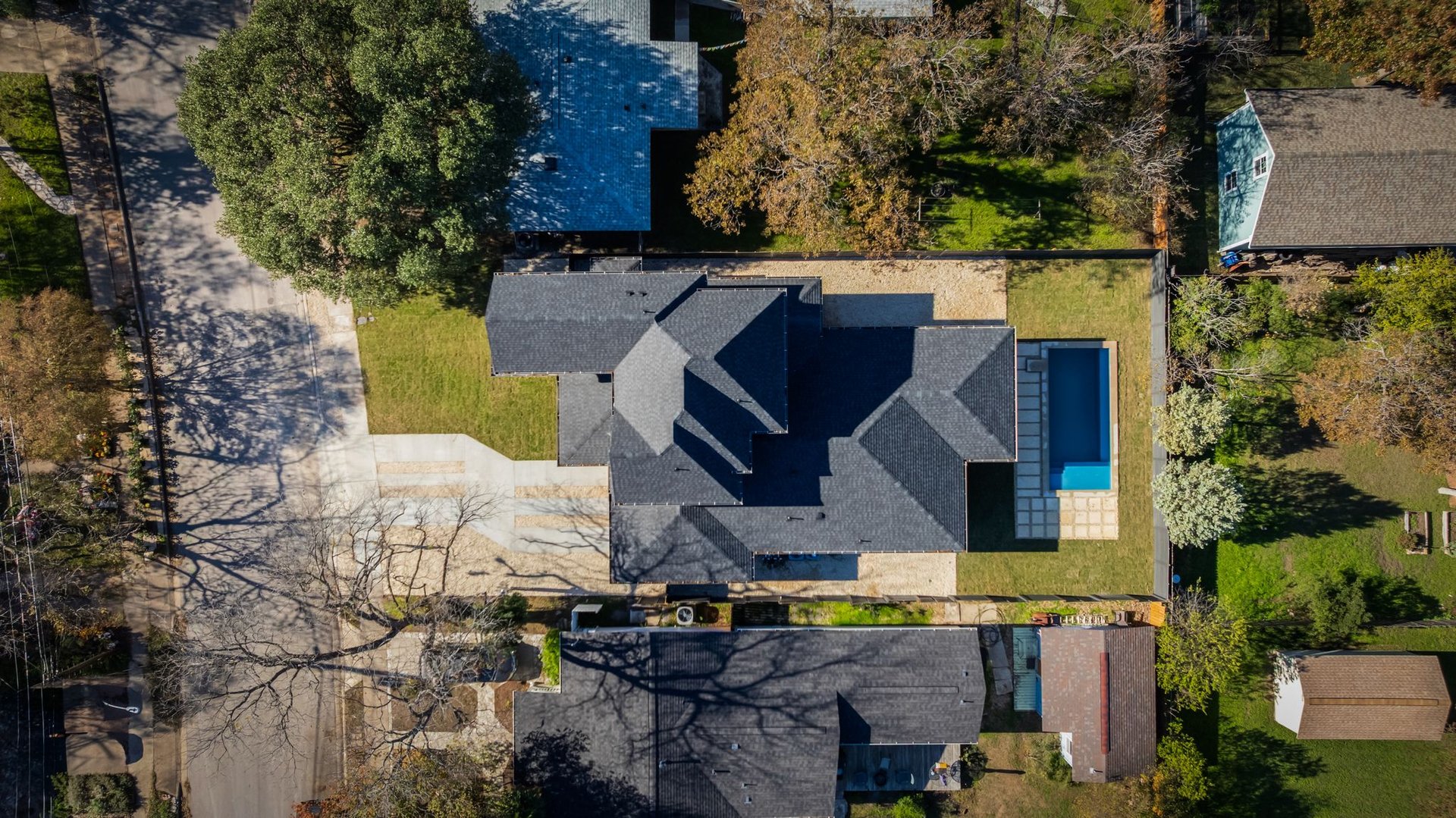 1504 Alegria RD