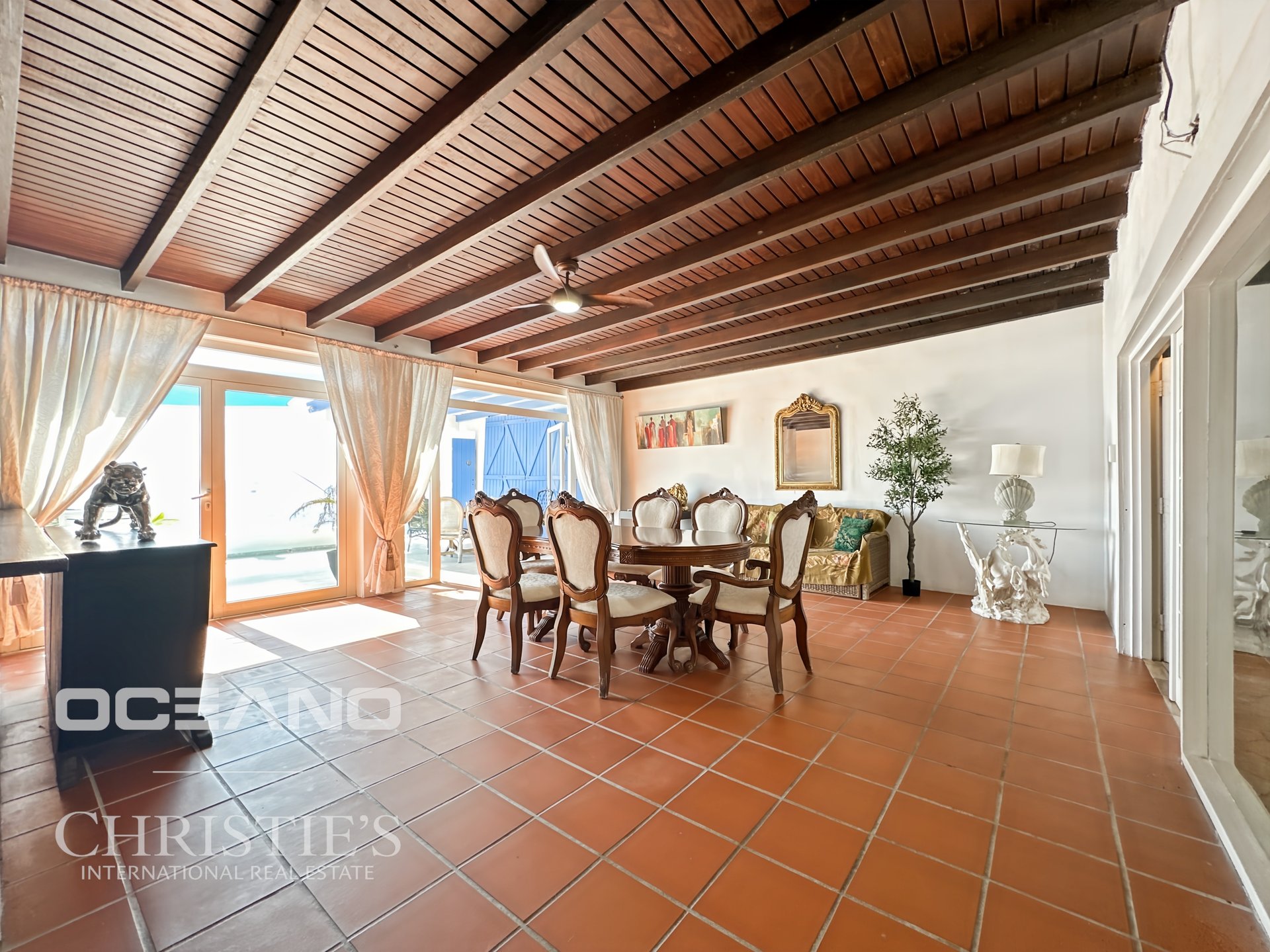 Investment Opportunity – 3-Bedroom Villa with Studio and Independent Unit