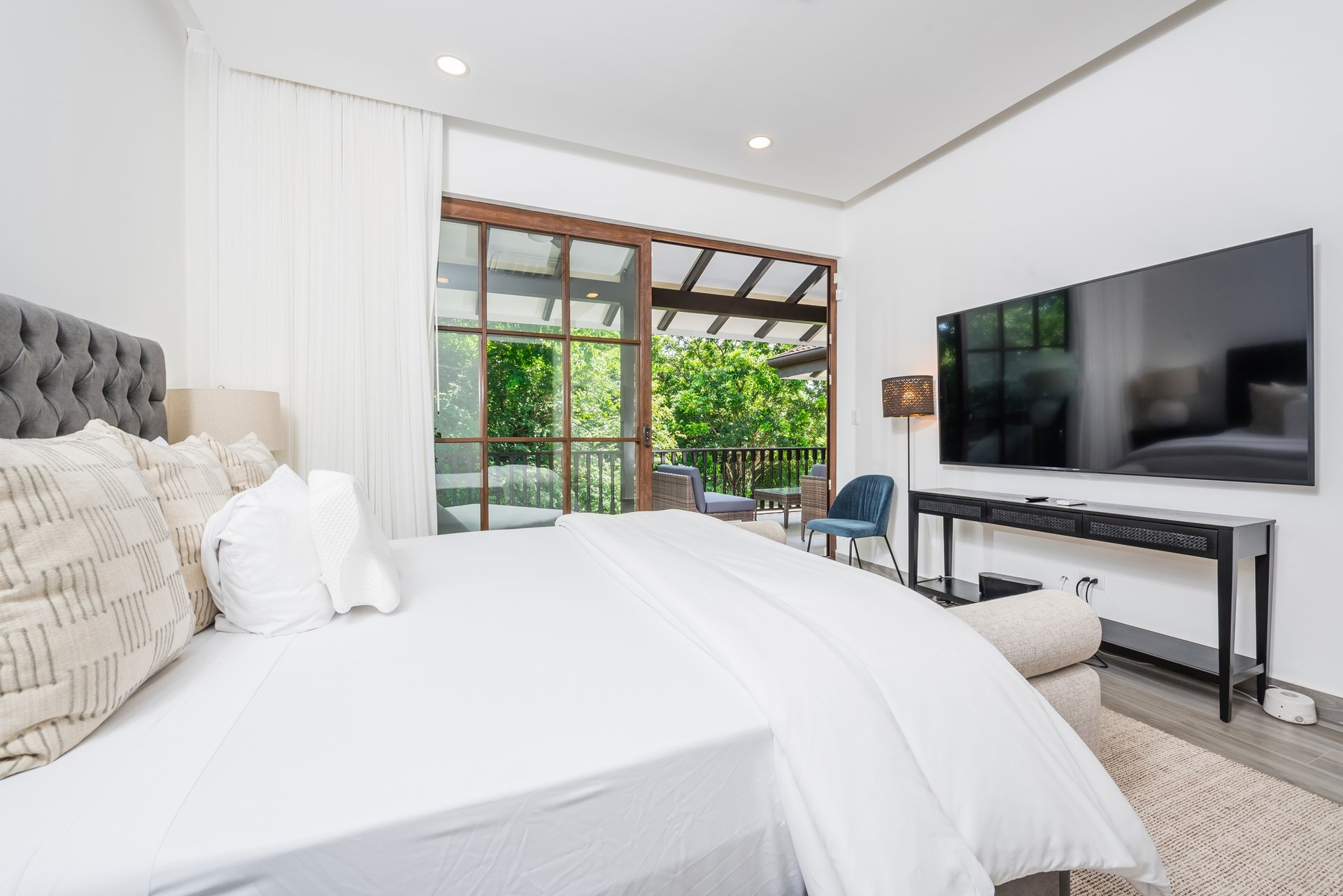 Lago de Palma 58 | Walk-to-Beach Luxury Home in Exclusive Hacienda Pinilla Community