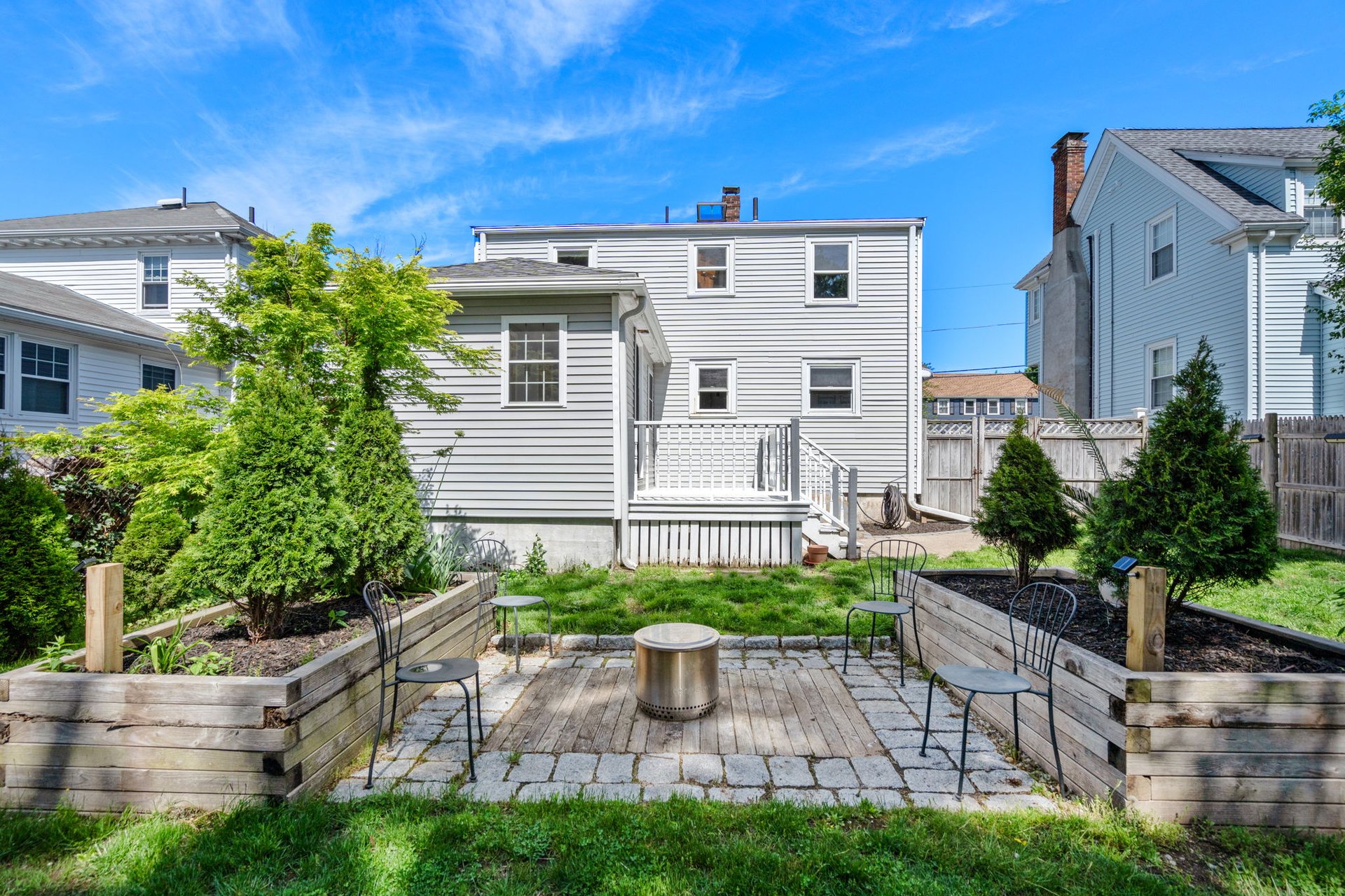 40 Stedman St.