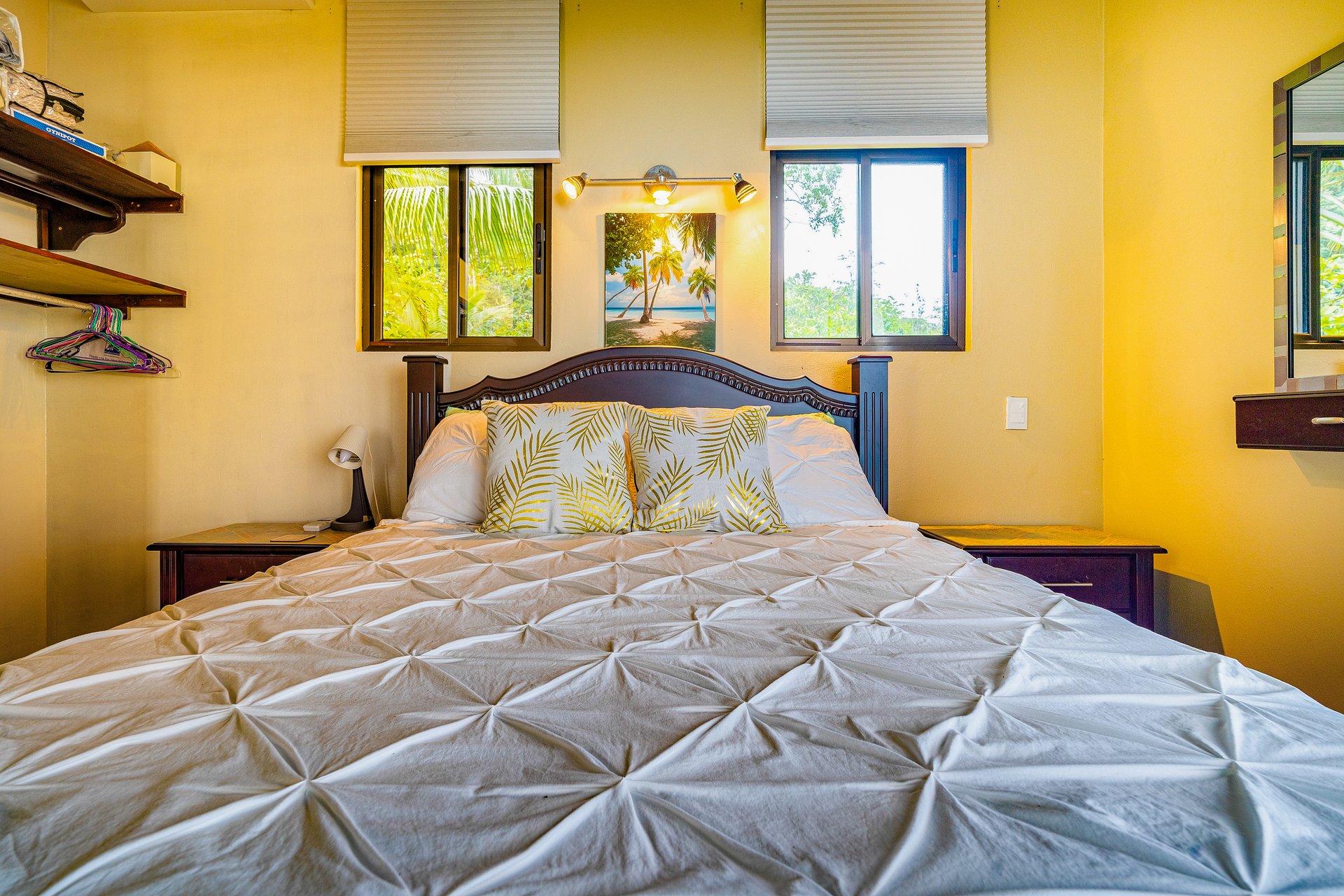 Luxury 4-Bed Villa with Ocean Views & Infinity Pool in Ojochal