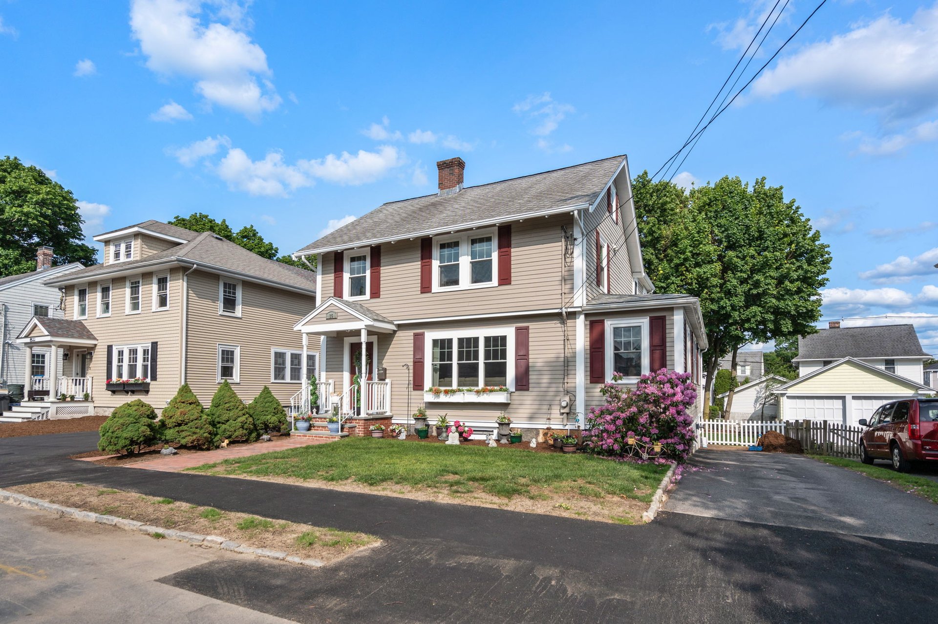 25 Victory Ave