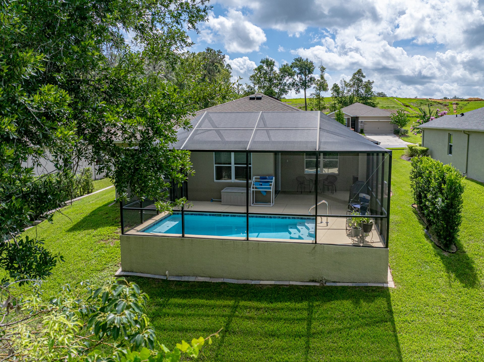 12615 EASTPOINTE DR