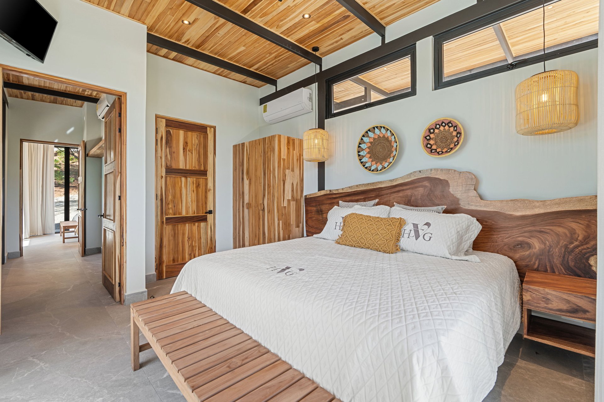 Hacienda Vista Grande | 3 Homes, Ocean Views and 1.66 Acres | Playa Grande