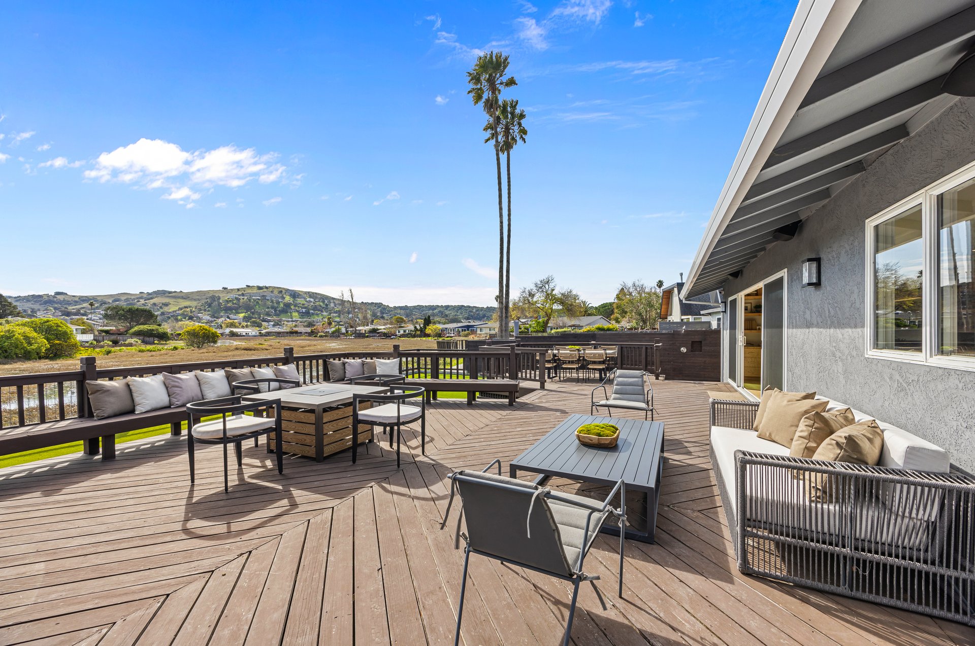 Beautifully Updated Single Level Retreat