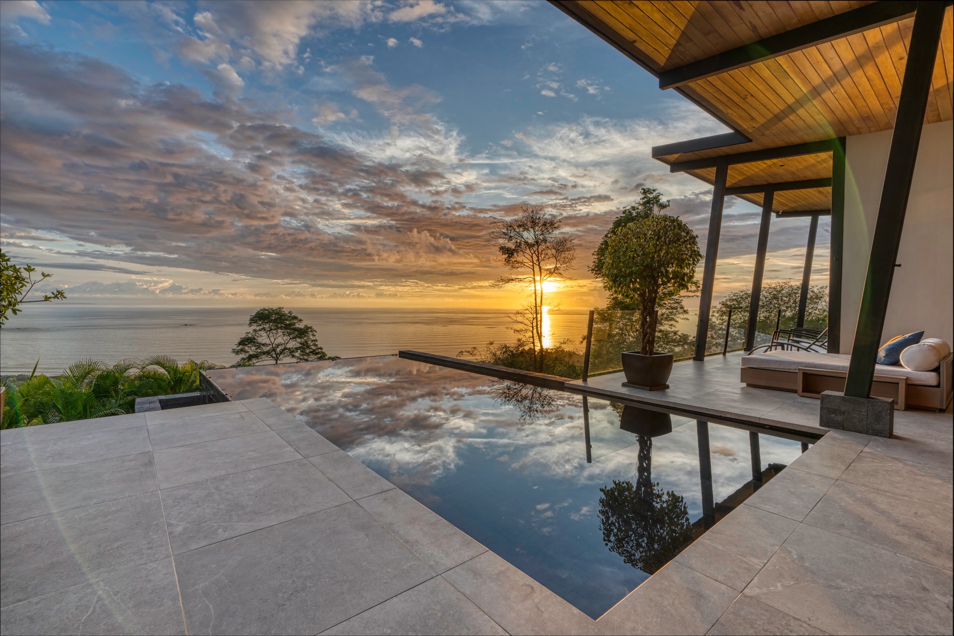Hermosa Retreat Villa in the Heart of Costa Rica