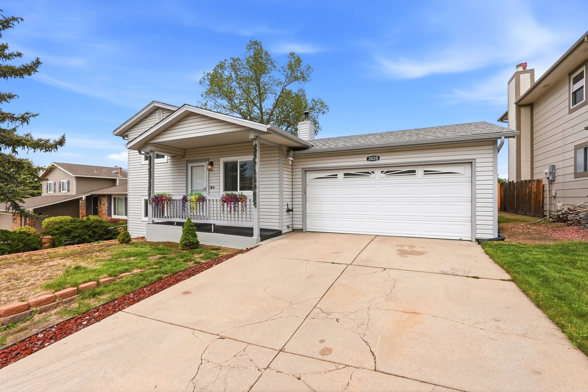 3820 Soft Breeze Way