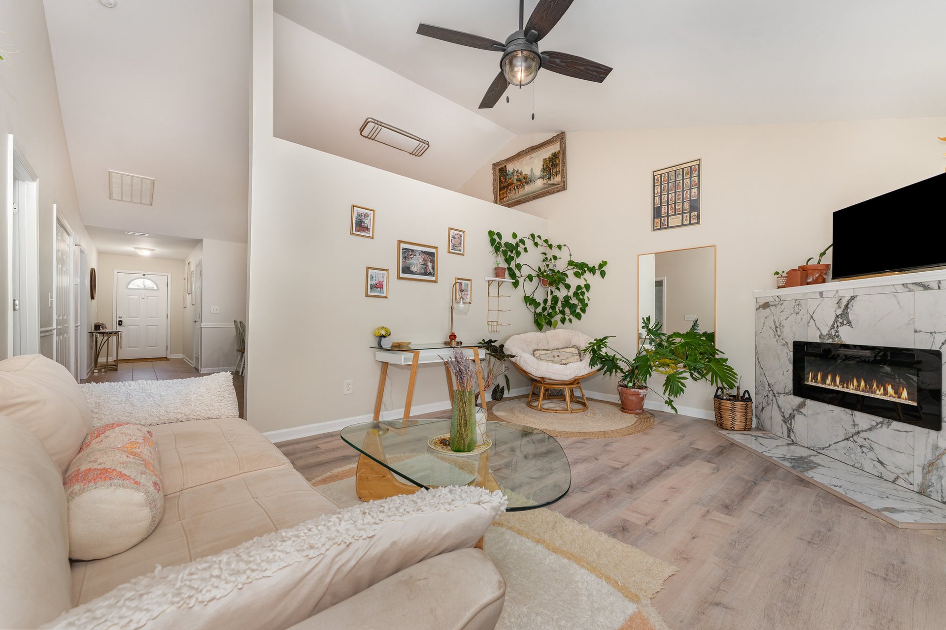1333 Bayswater Drive
