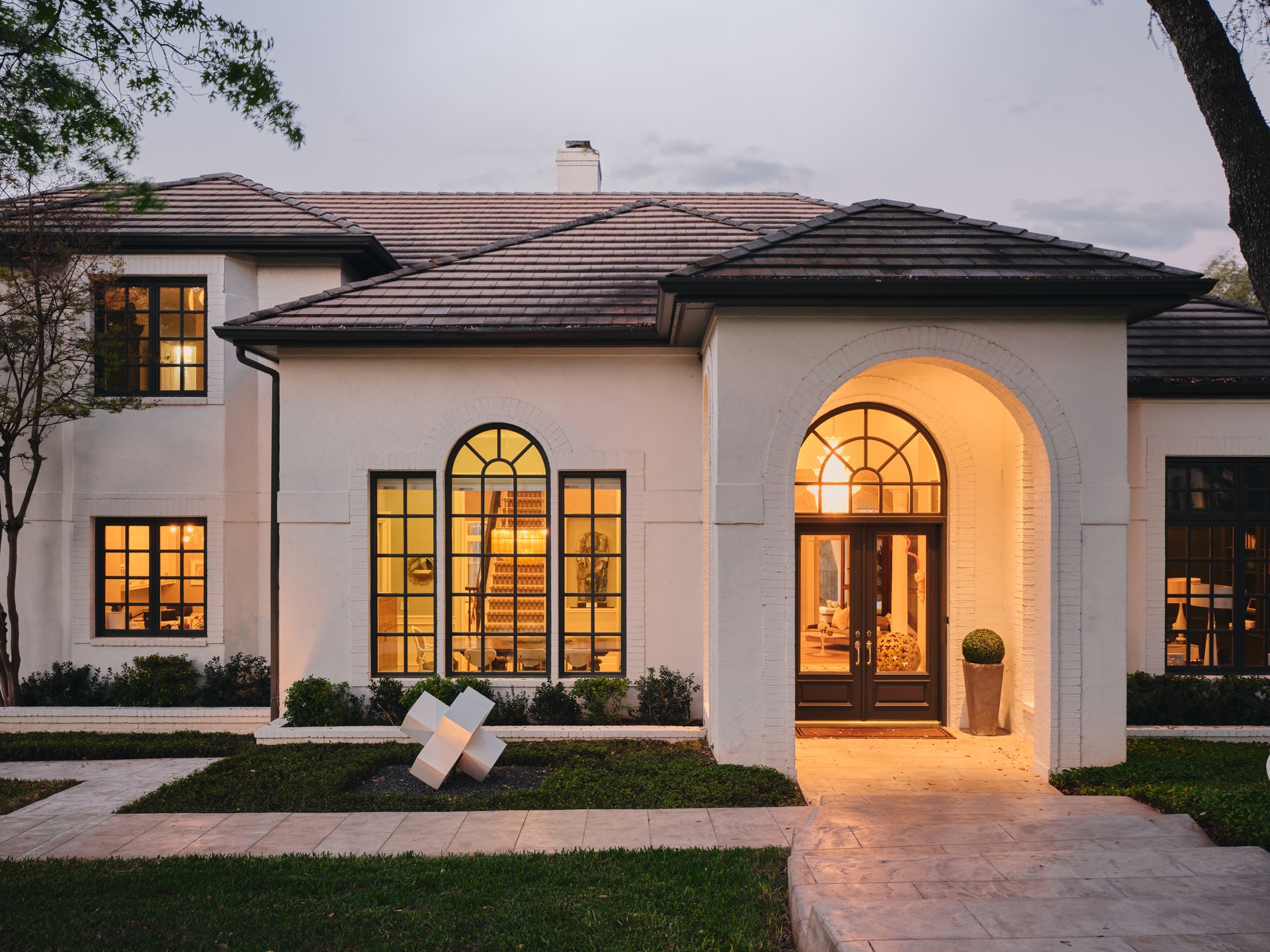 5304 Maryanna Dr