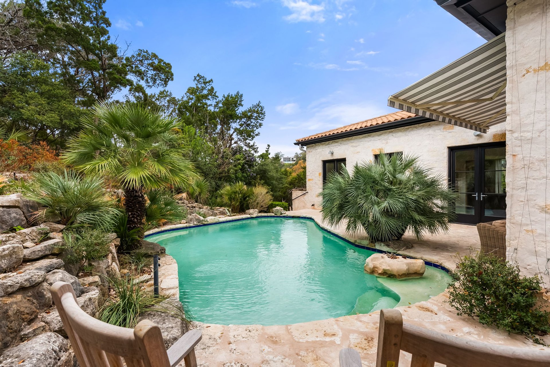 698 Windsong Trail