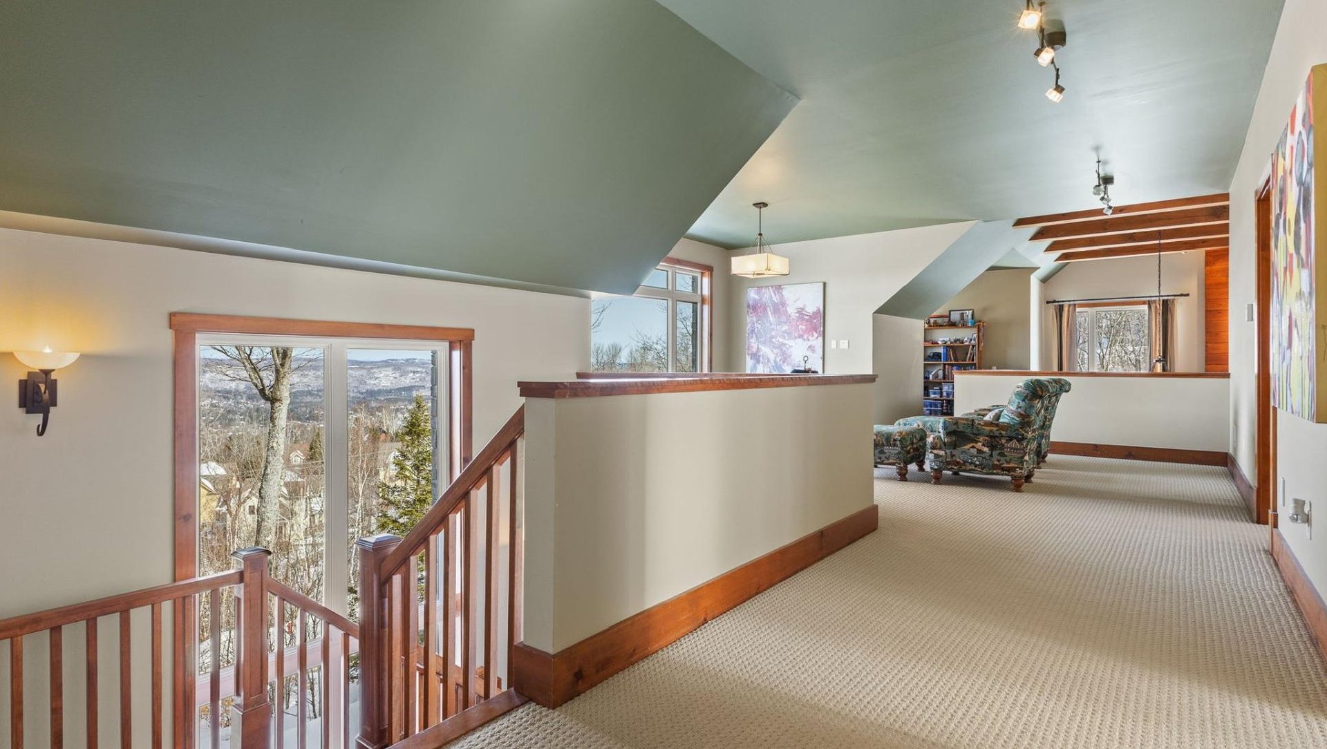 Mont-Saint-Sauveur | Panoramic ski-in/ski-out residence