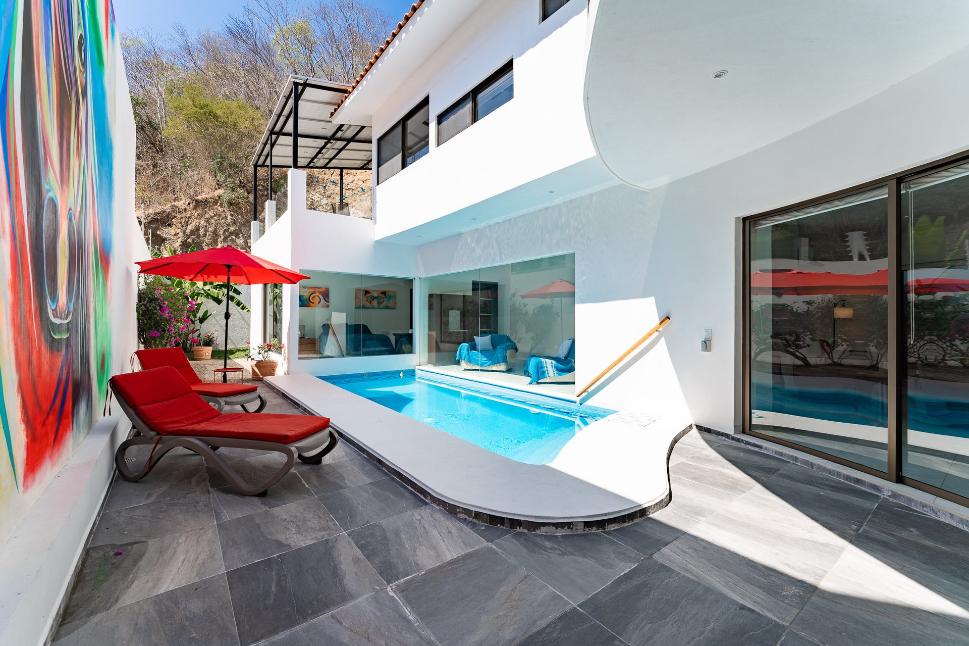 5 bedrooms, Single Family Homes, Villa de Caballos