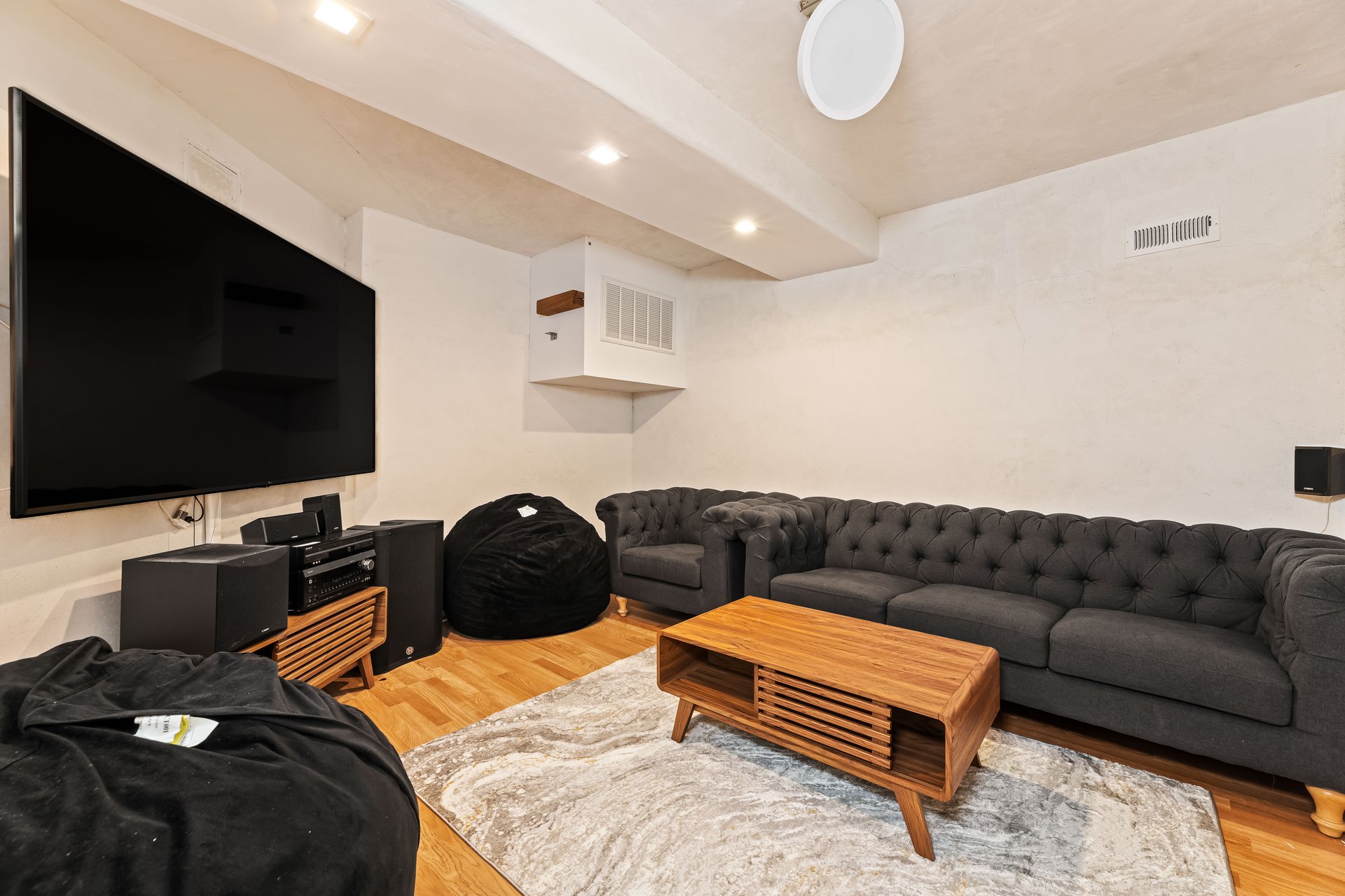Caritina Dr, 91356