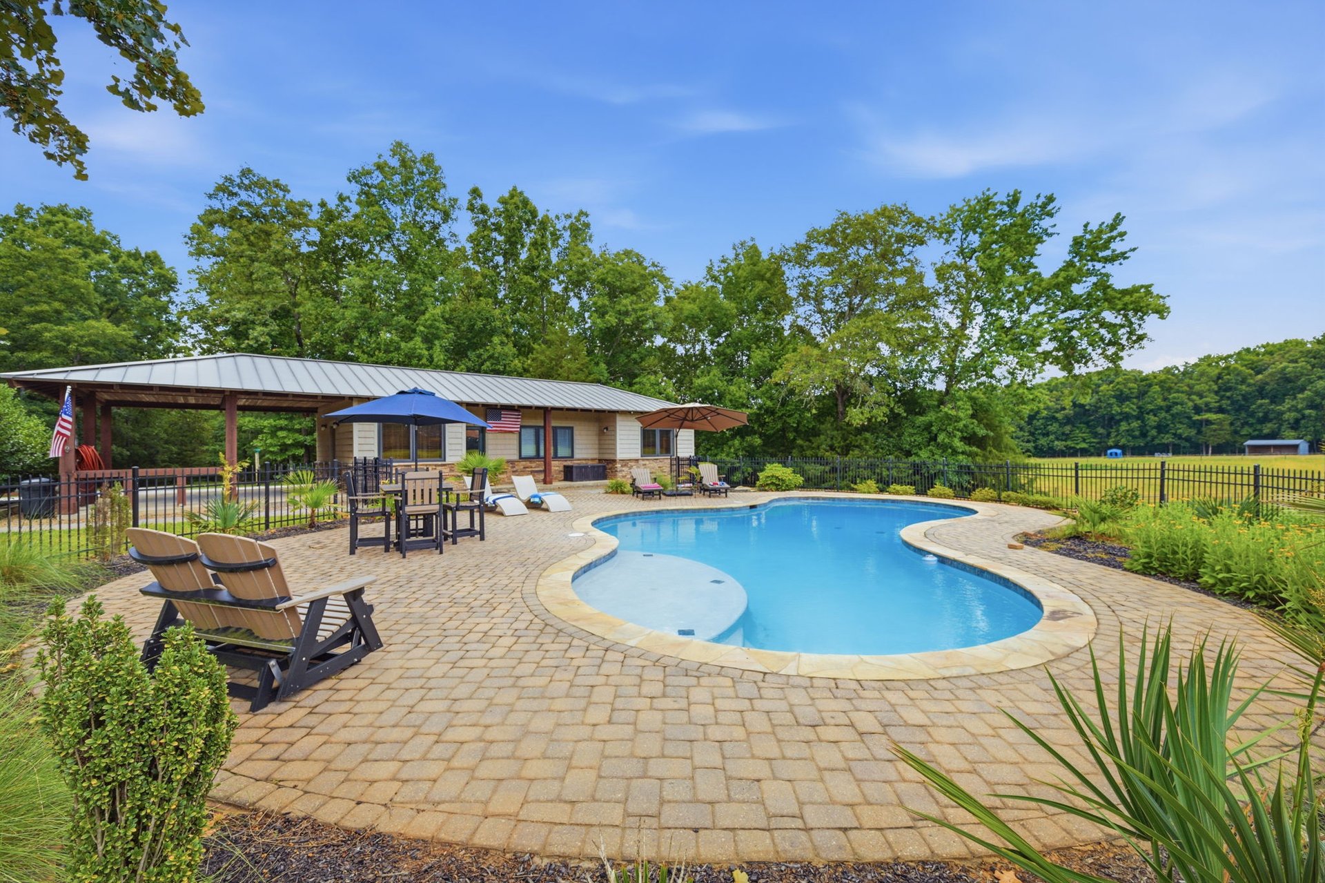 2545 N Rocky River Road