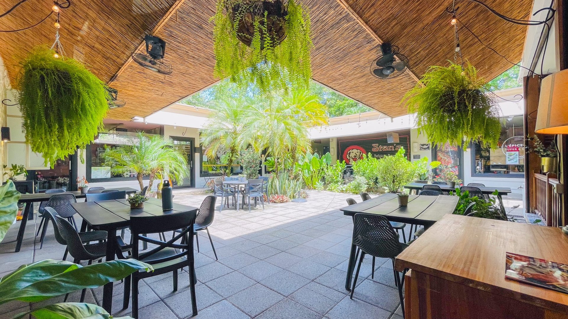 Restaurant for Sale in Ojochal, Costa Rica | Citrus Culinary Legacy & Business Opportunity