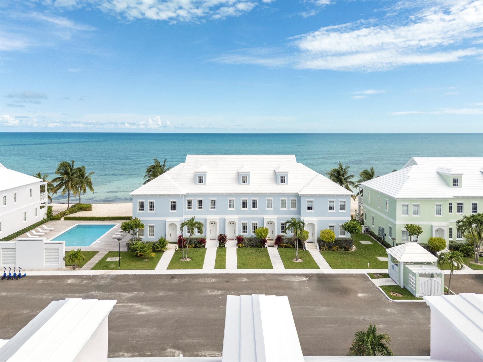 Luxury Oceanview Residence in Palm Cay 