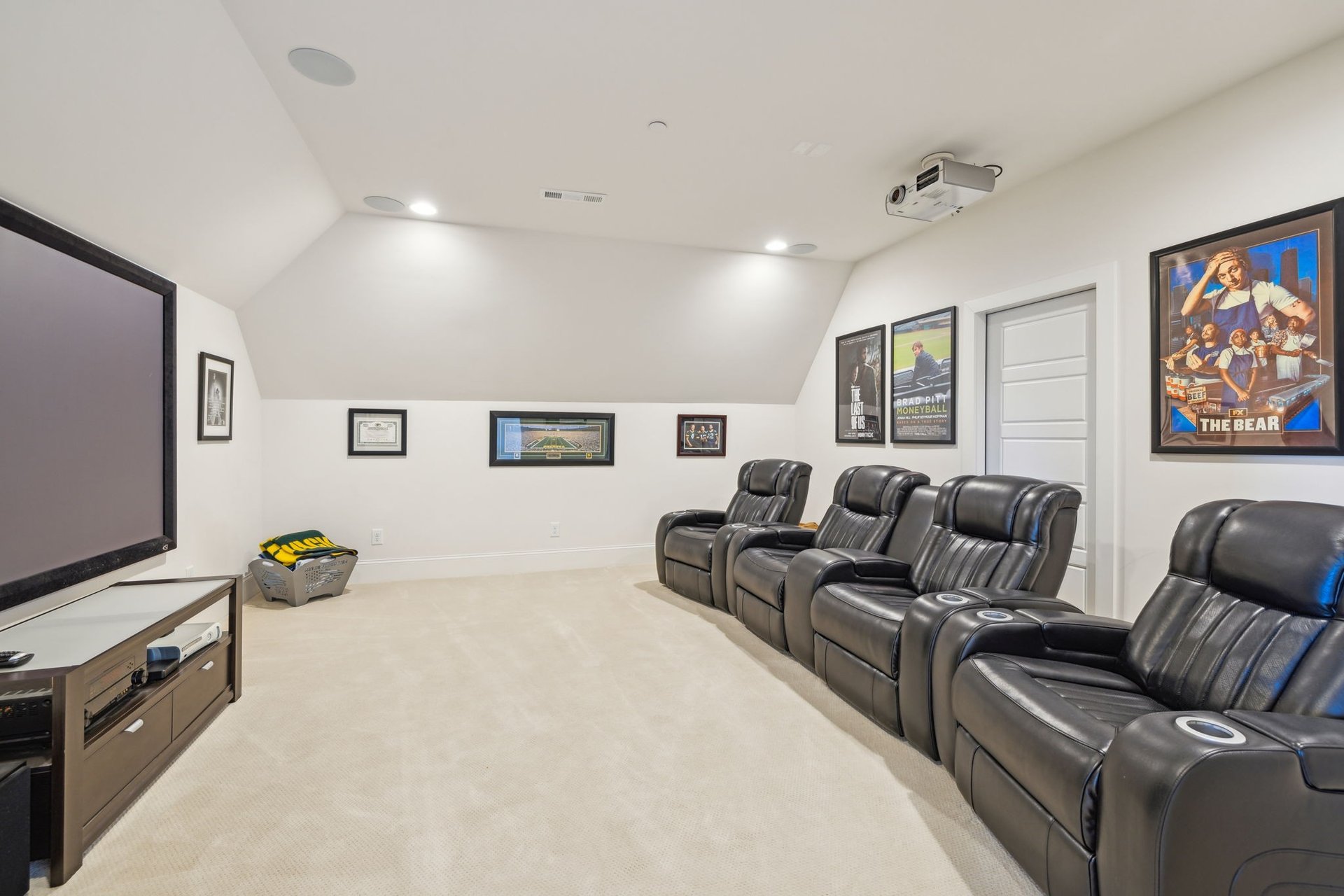 109 Watertown Dr